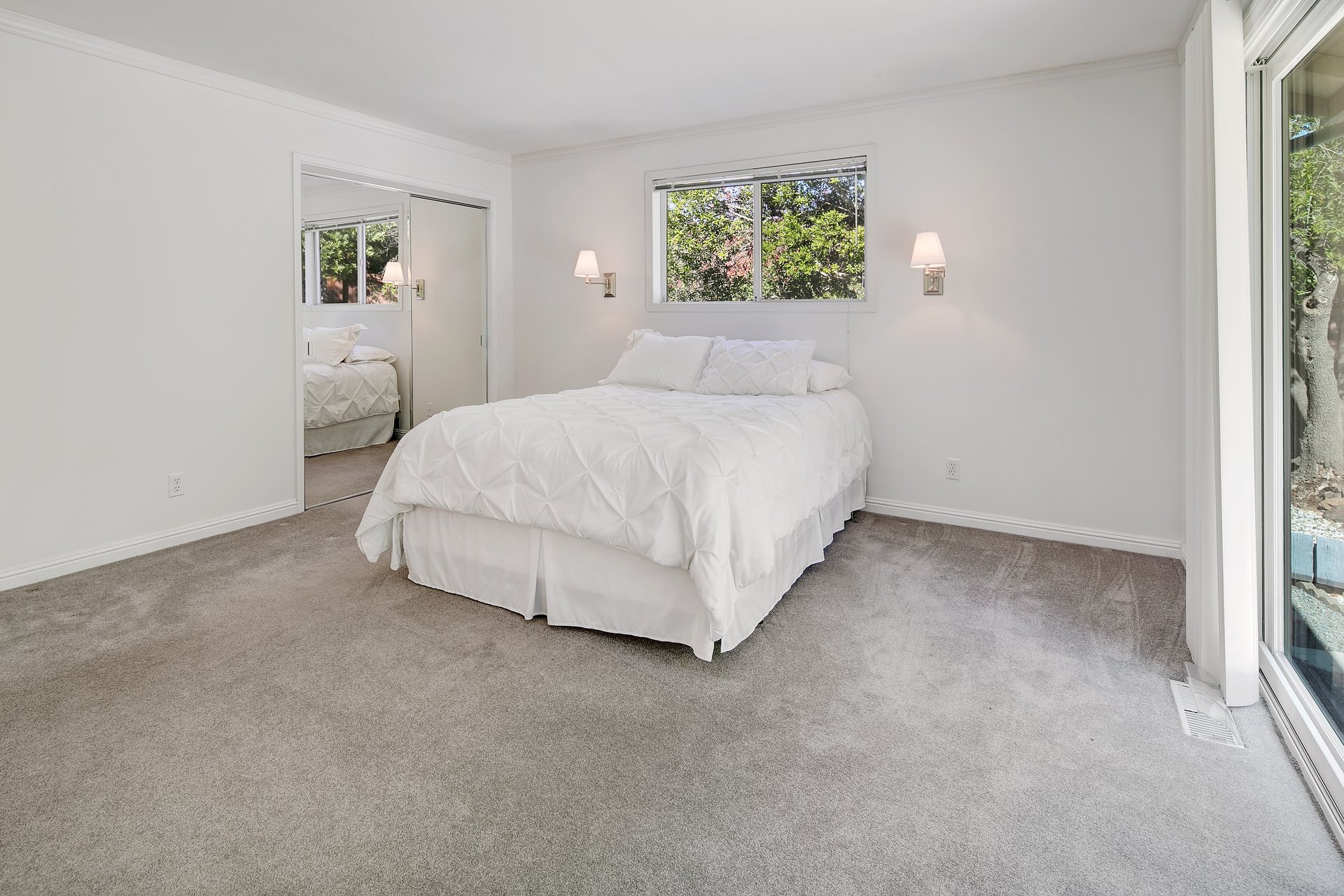 42 Taft Ct