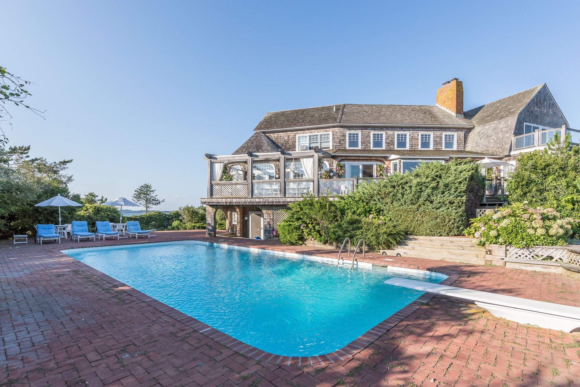 Iconic Meadow Lane Oceanfront 