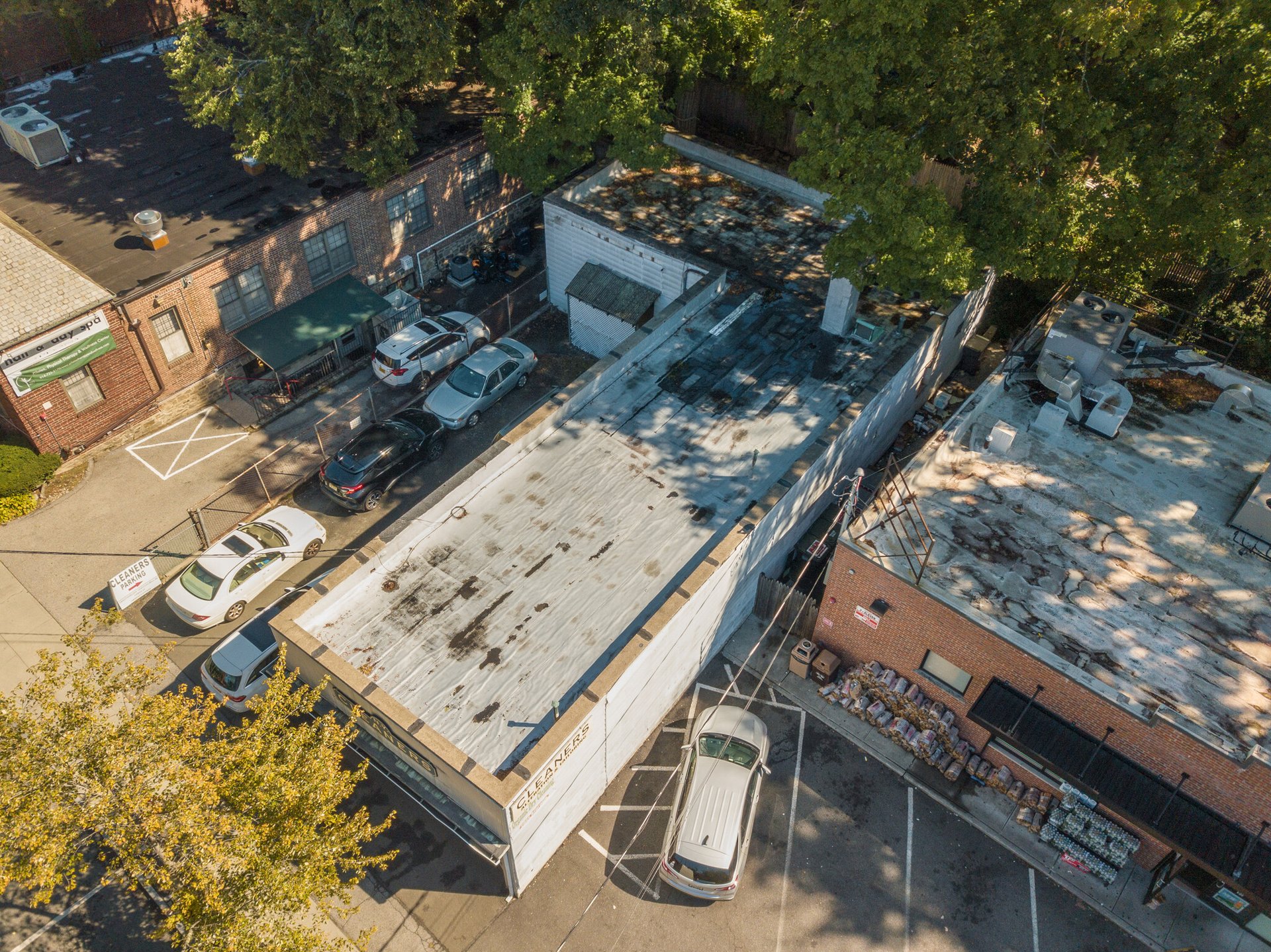860 Scarsdale Ave