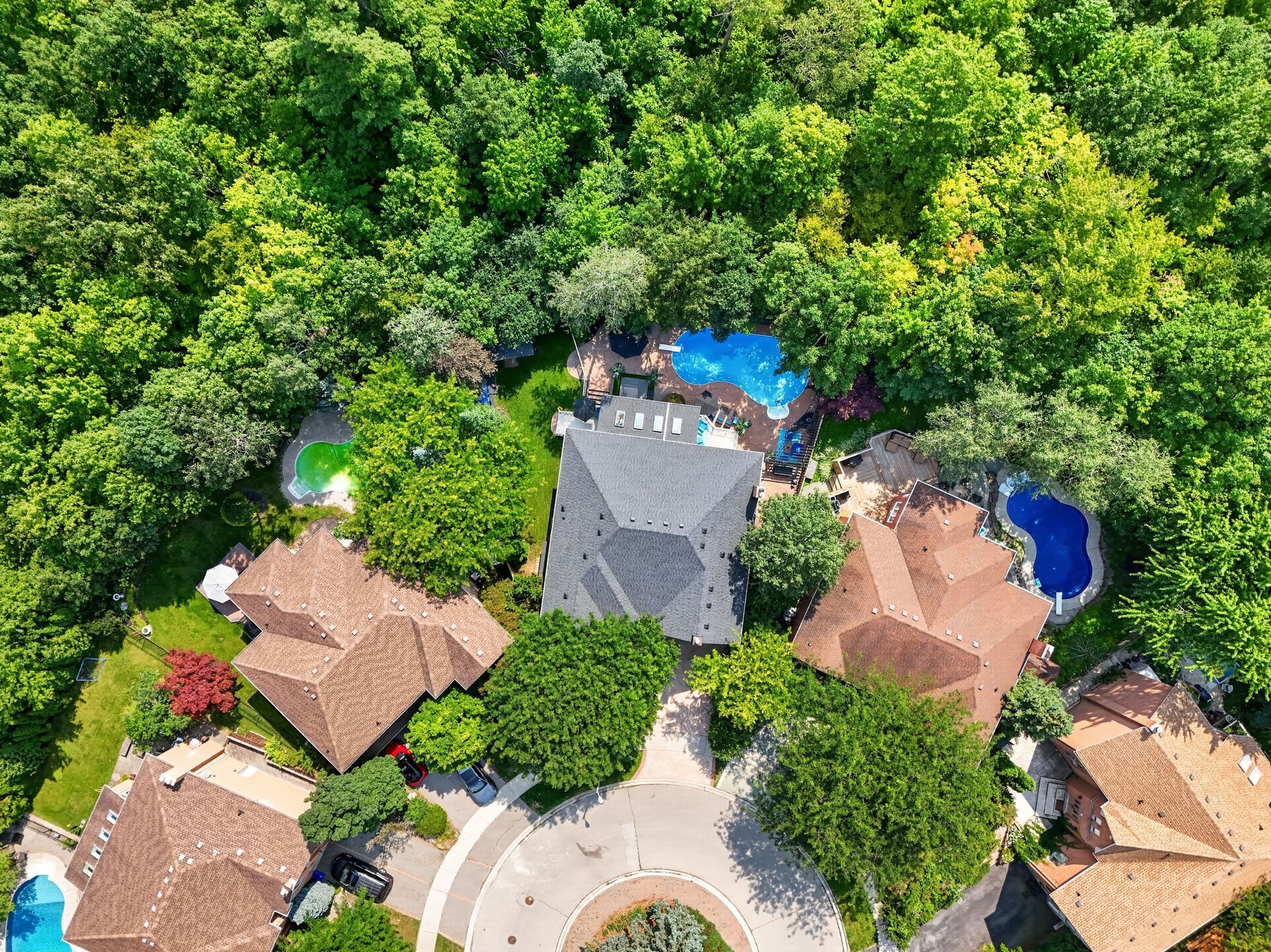 324 Oakridge Court, Oakville