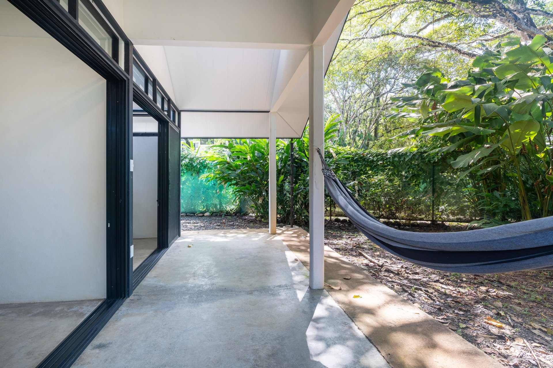 Turnkey Property with 3 Income-Generating Homes in an Exceptional Uvita Location
