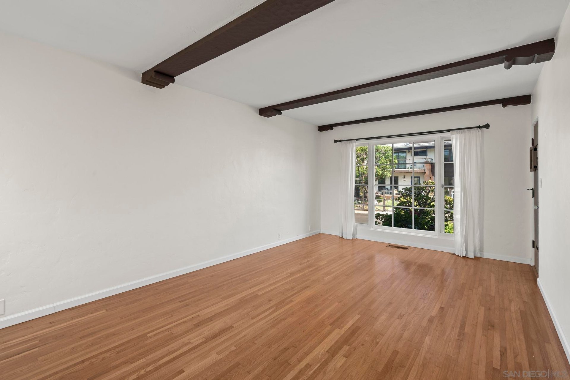 607 Arenas St, La Jolla, CA 92037