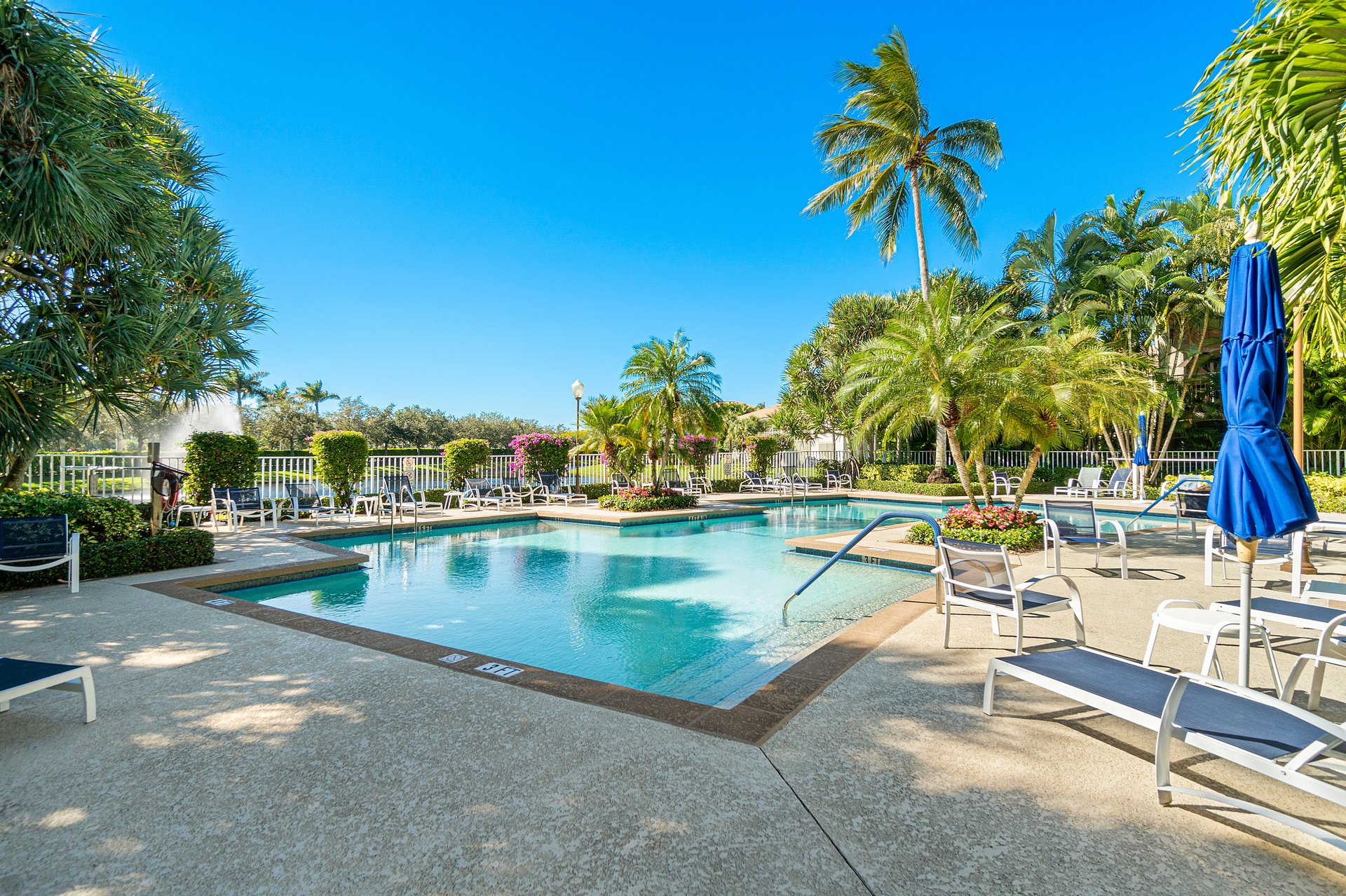 6213 Island Walk A 