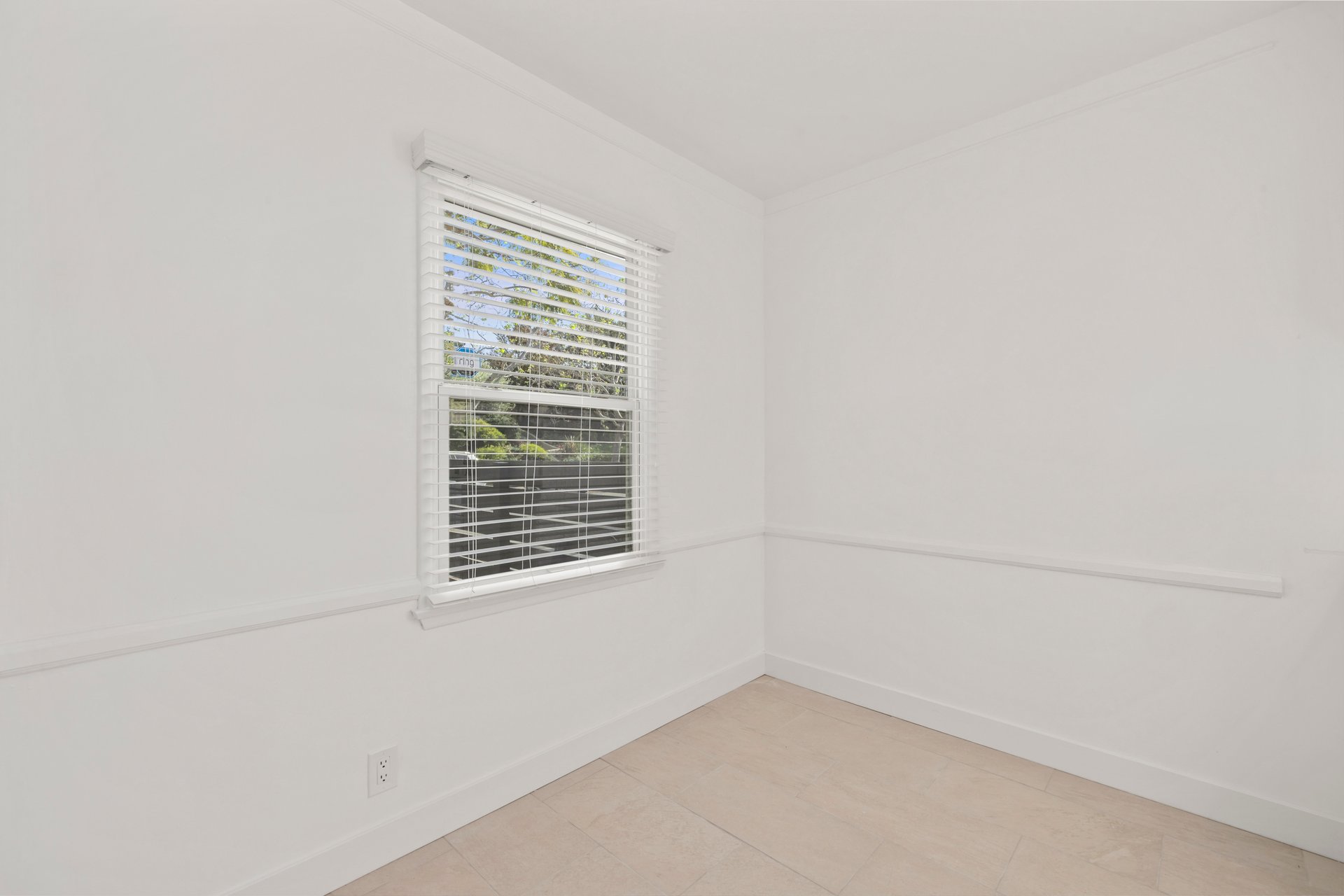 219 3rd Ave, Venice 