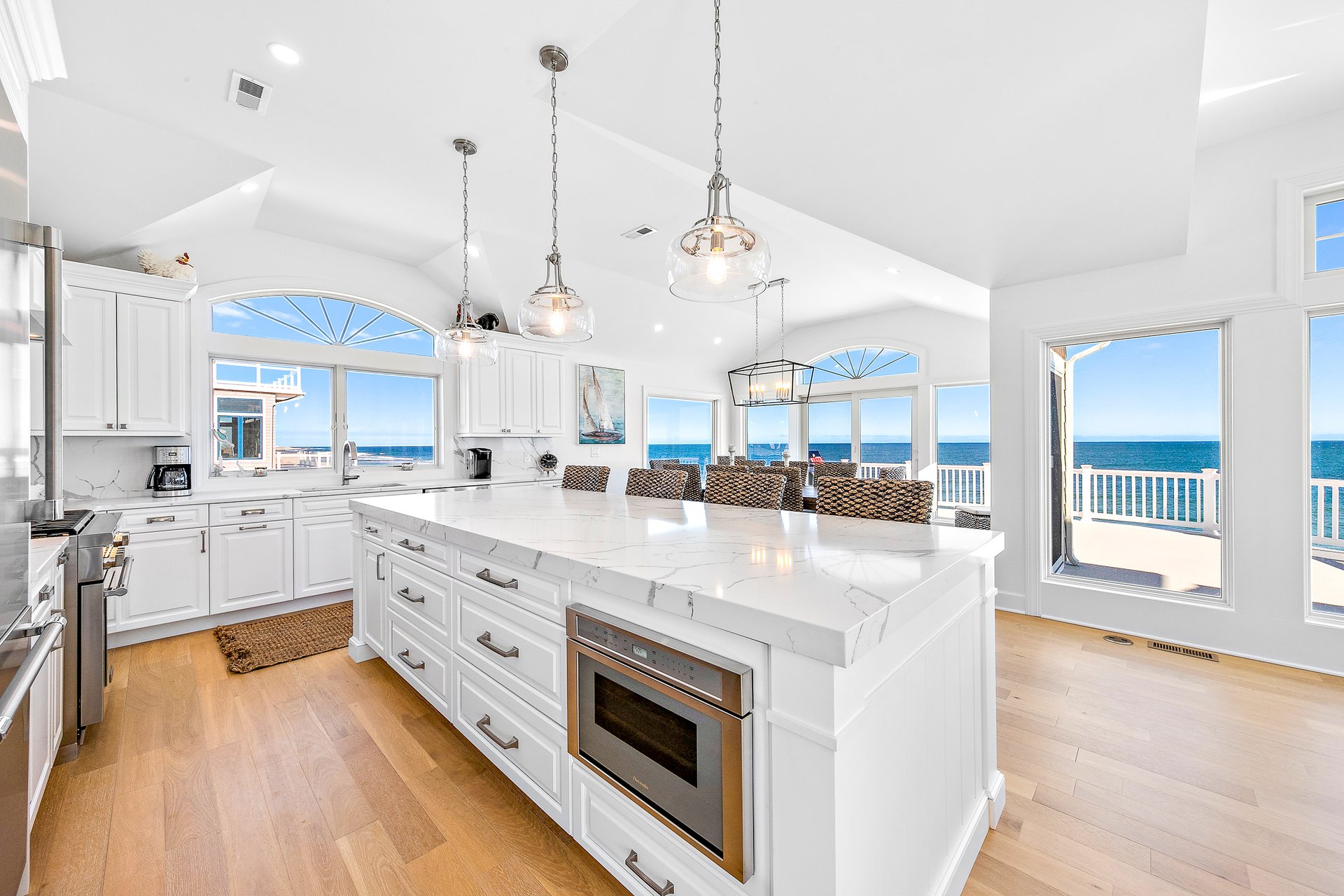 4901 S Long Beach Blvd - Pet Friendly