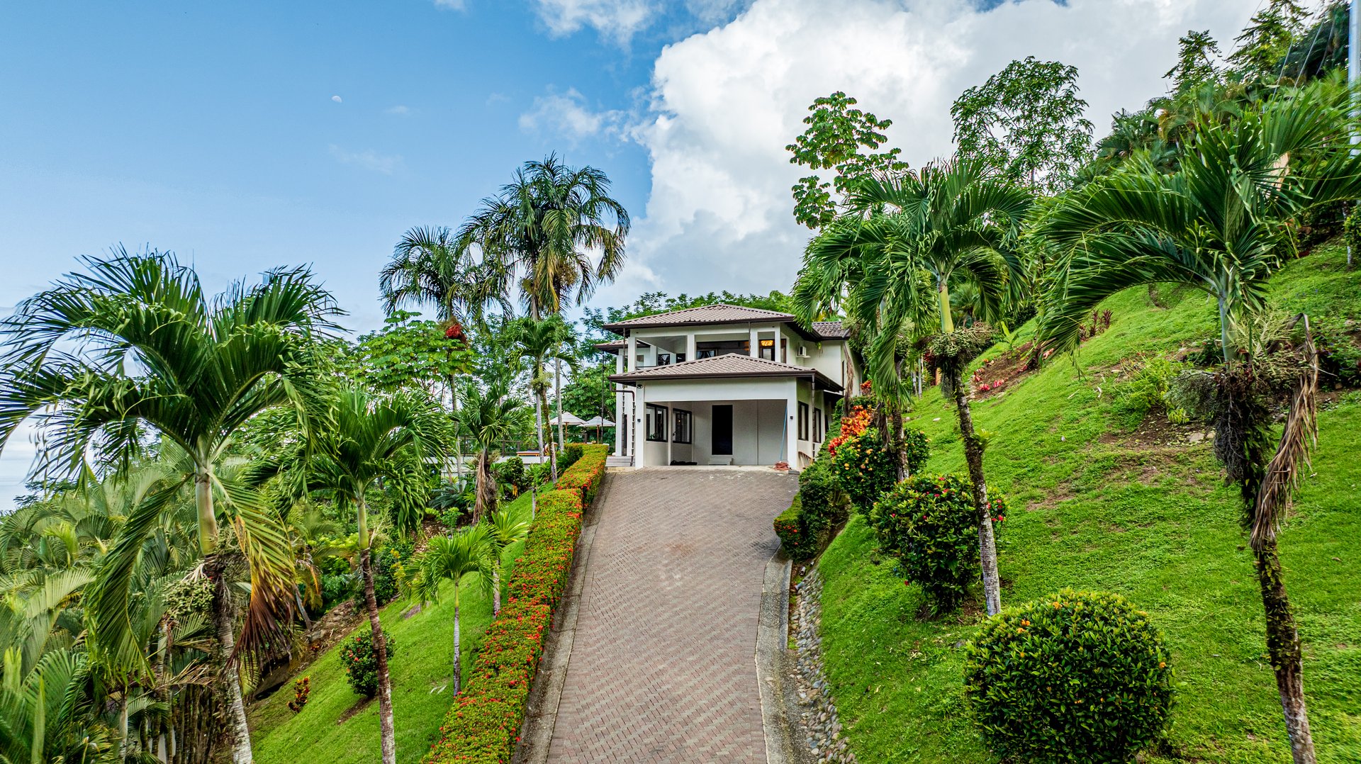 Luxury Best Ocean View Estate in Uvita