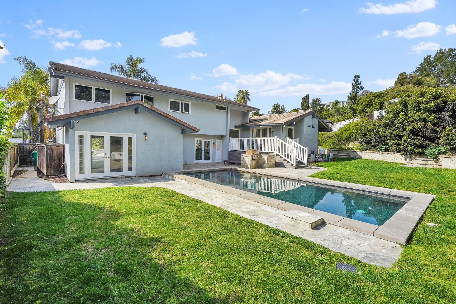 HAUS sold off Market // North Tustin 