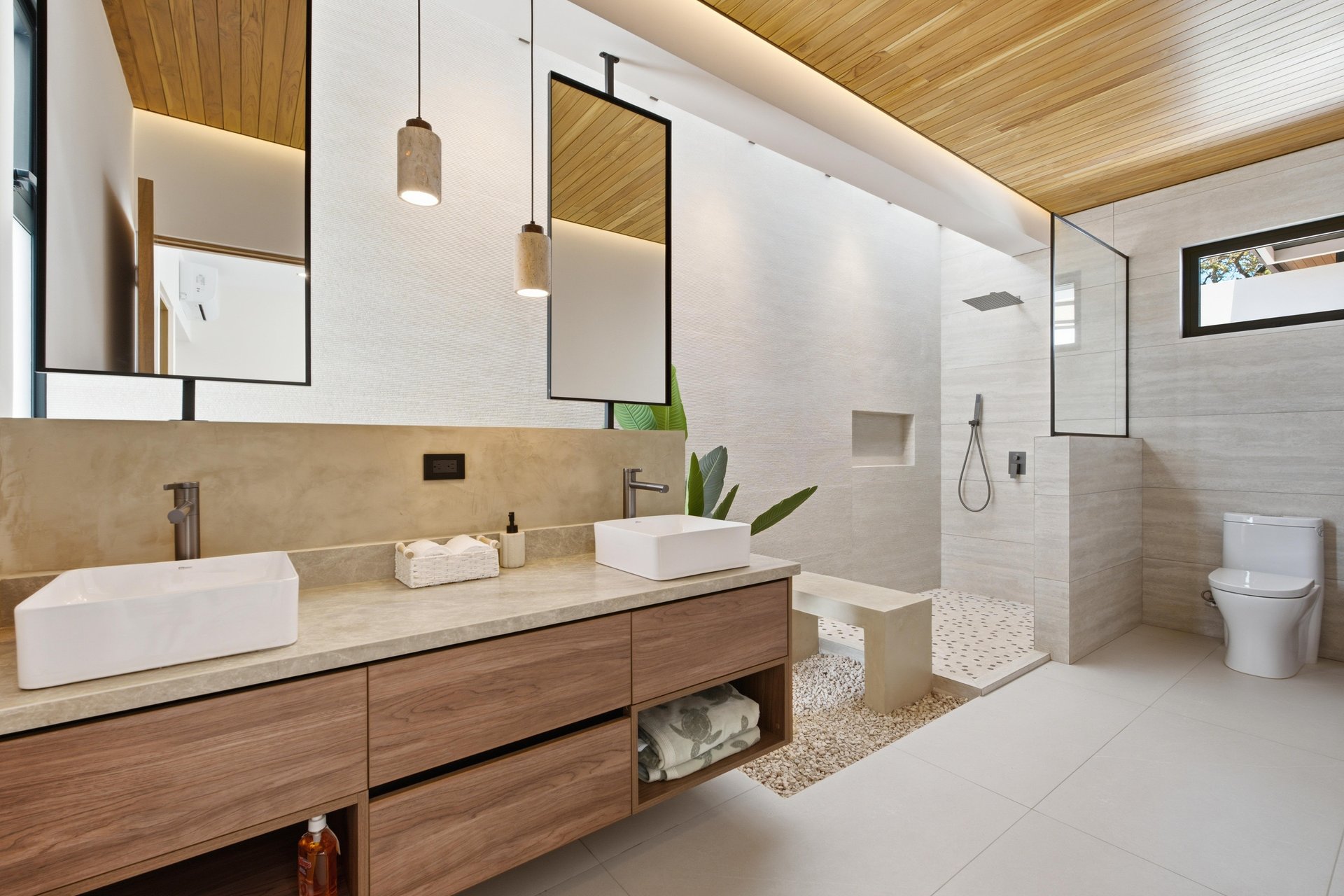Villa Fresno | Newly Completed Contemporary Home with Private Pool Near Playa Avellanas