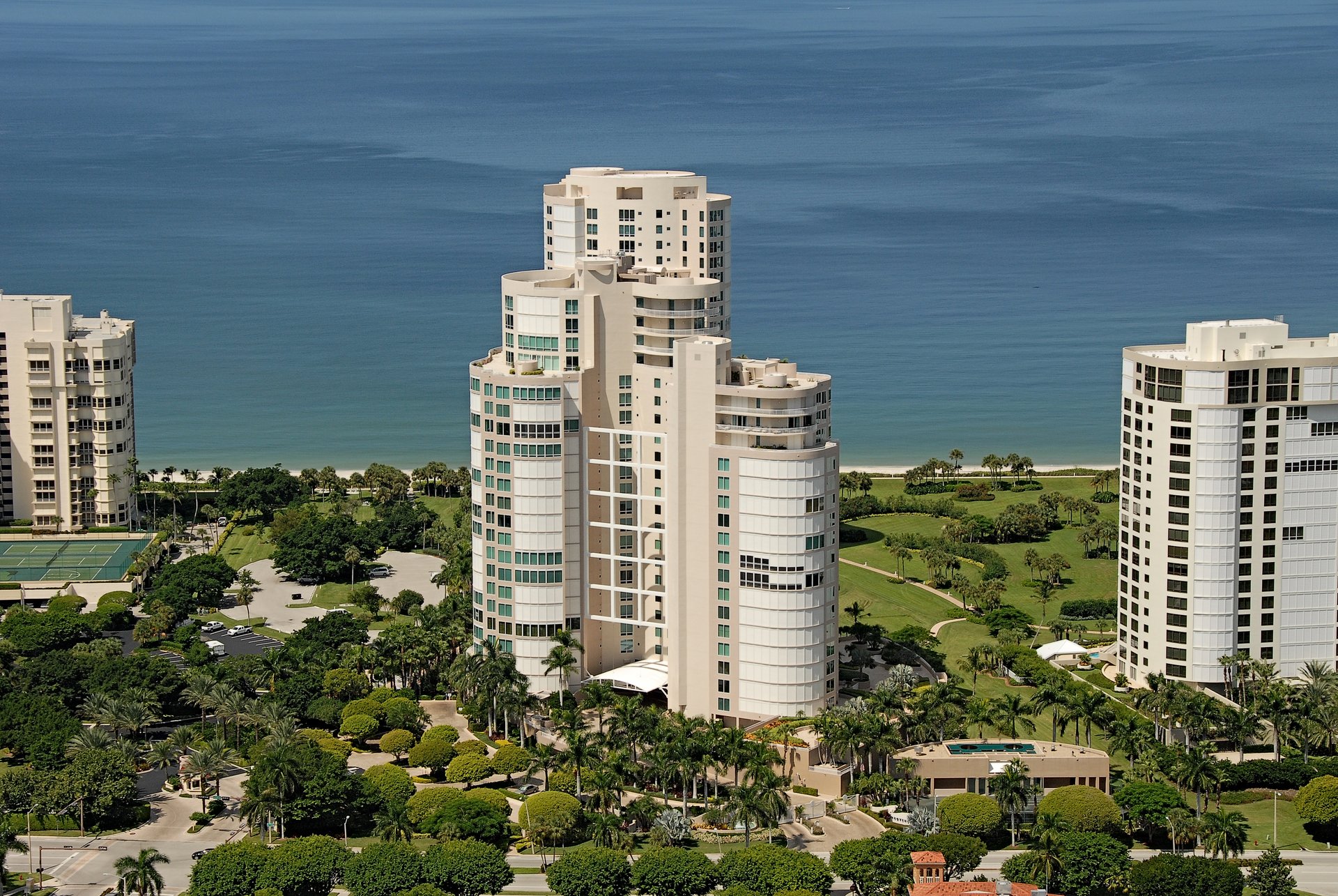 4151 Gulf Shore BLVD N # 1505
