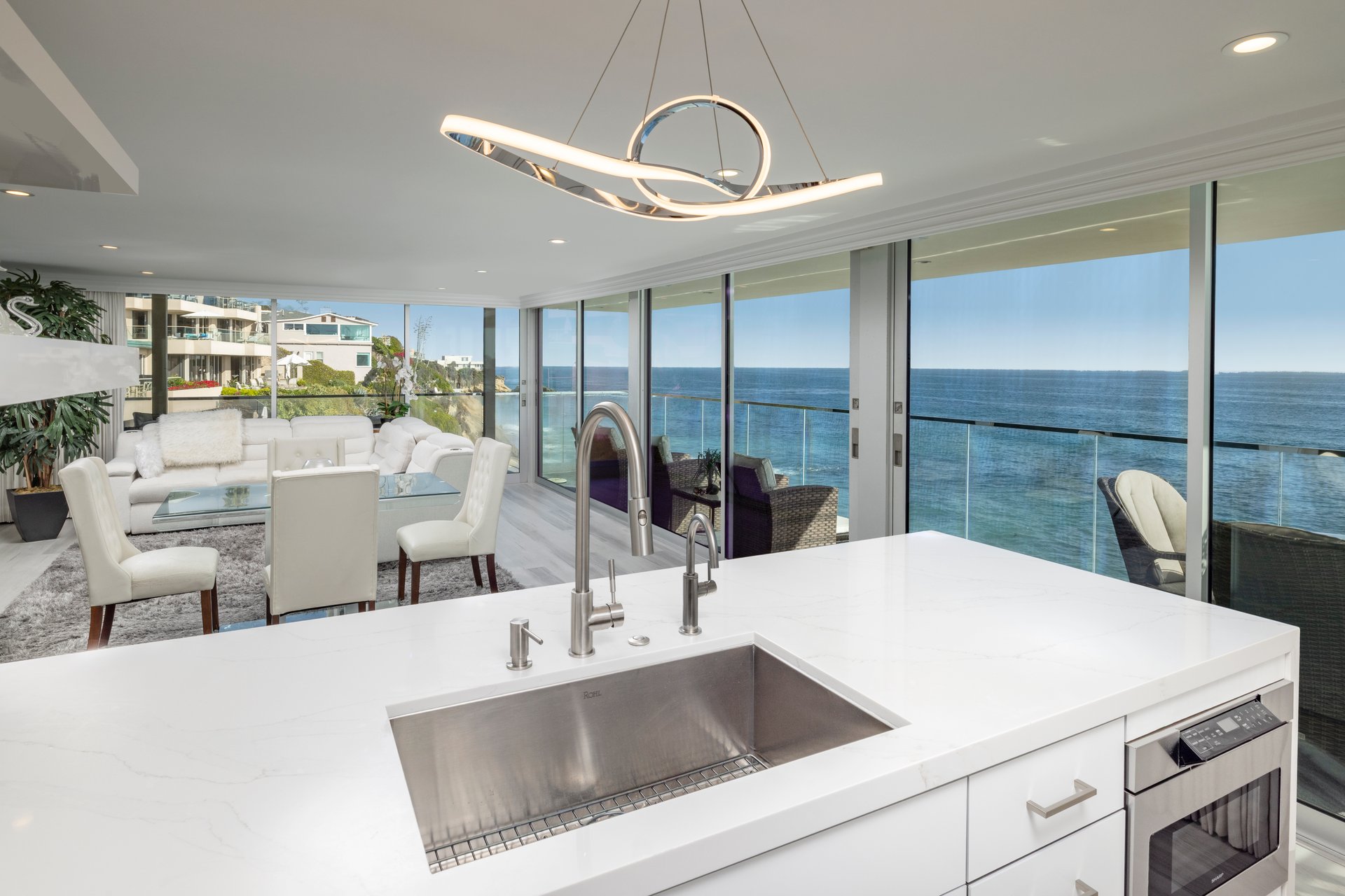 1585 S Coast # 31