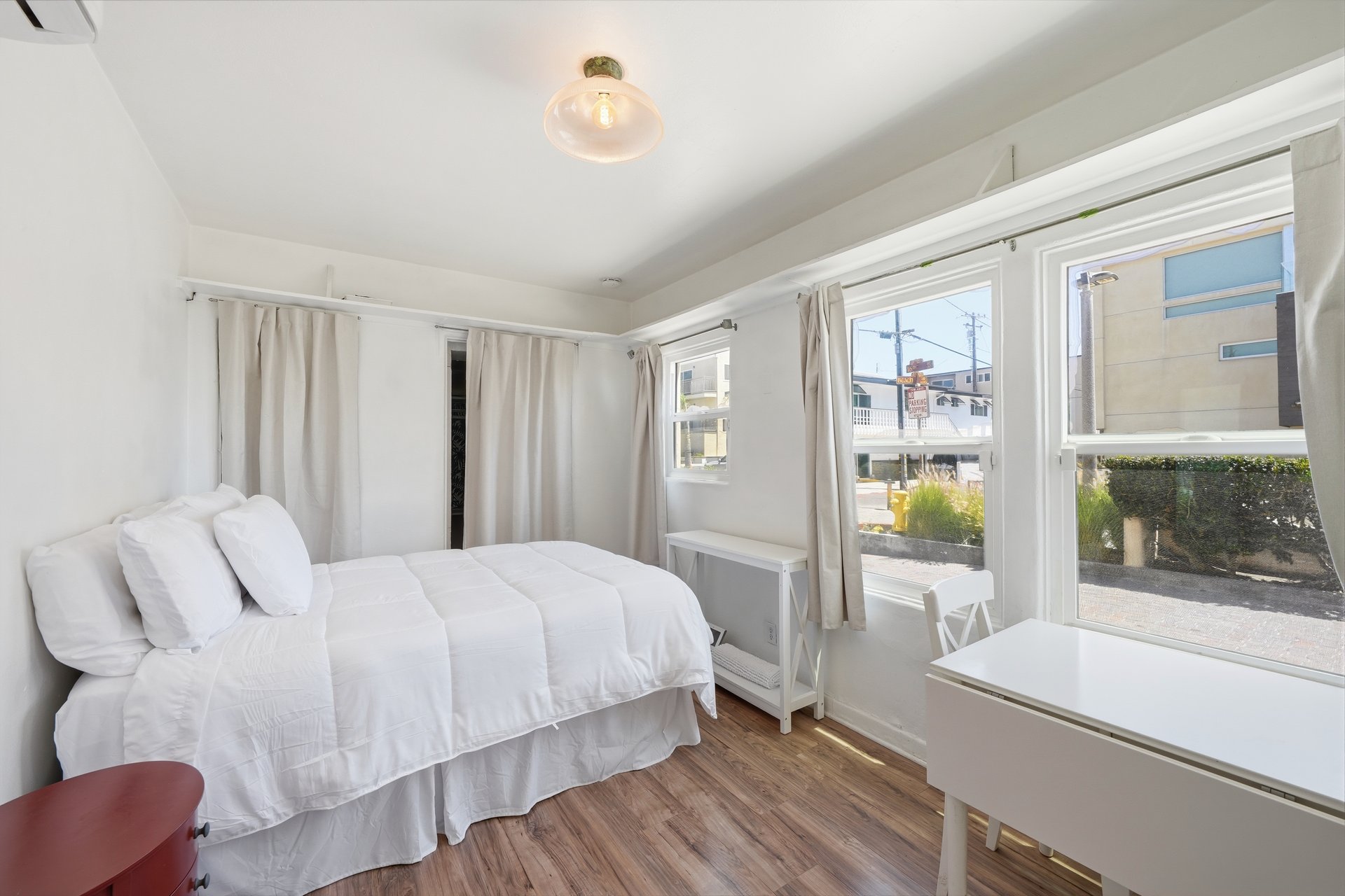 1602 The Strand (Entire Property)