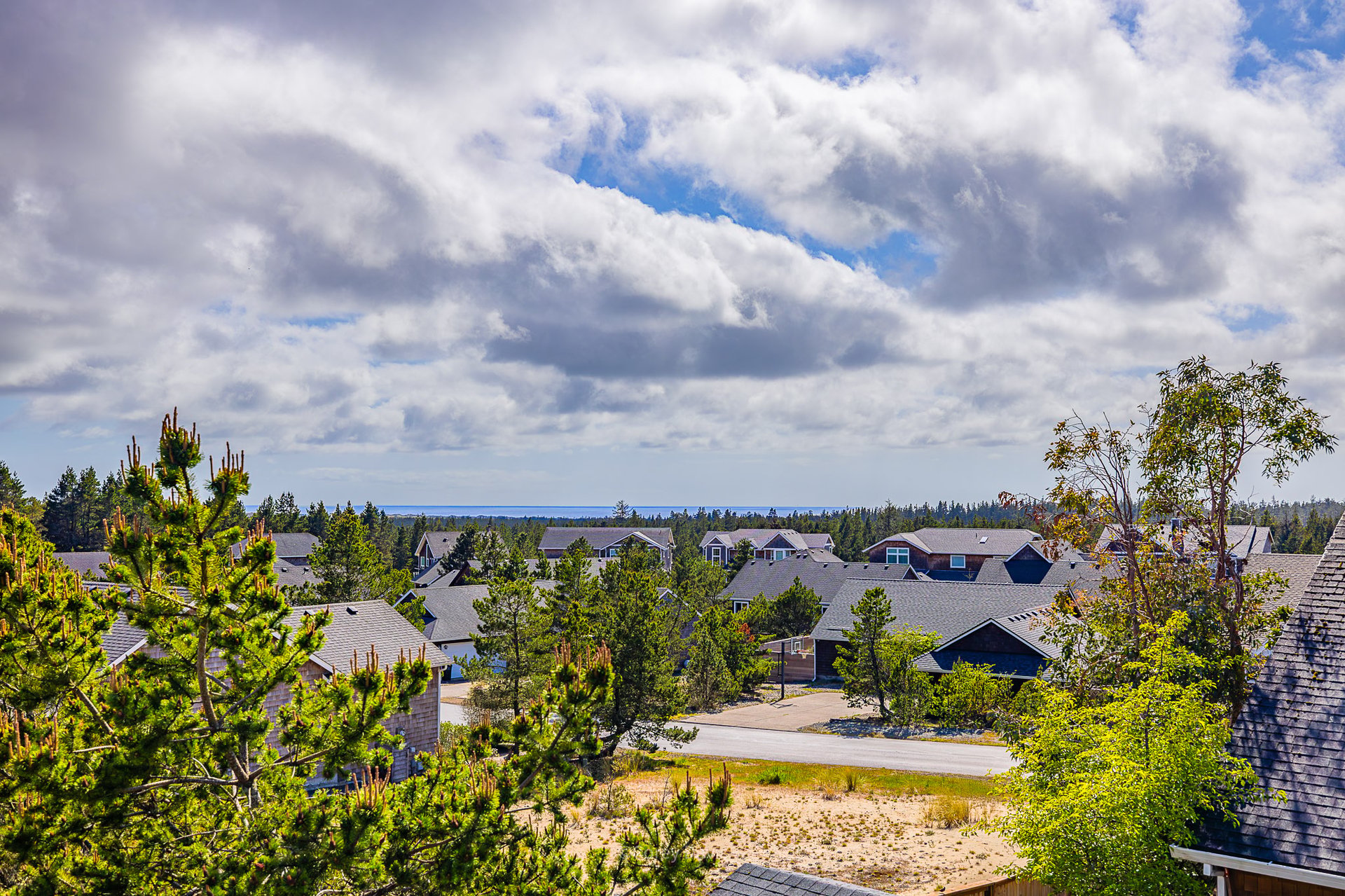 9940 SHORE PINE LN