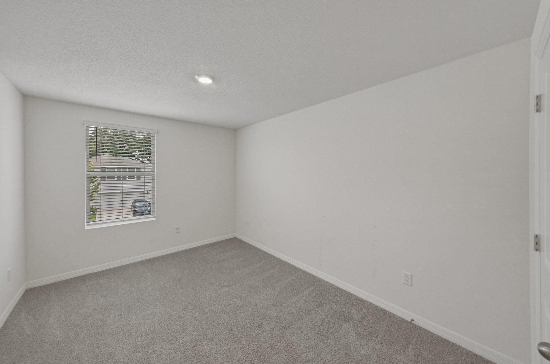 13648 WHISKEY DAISY DR