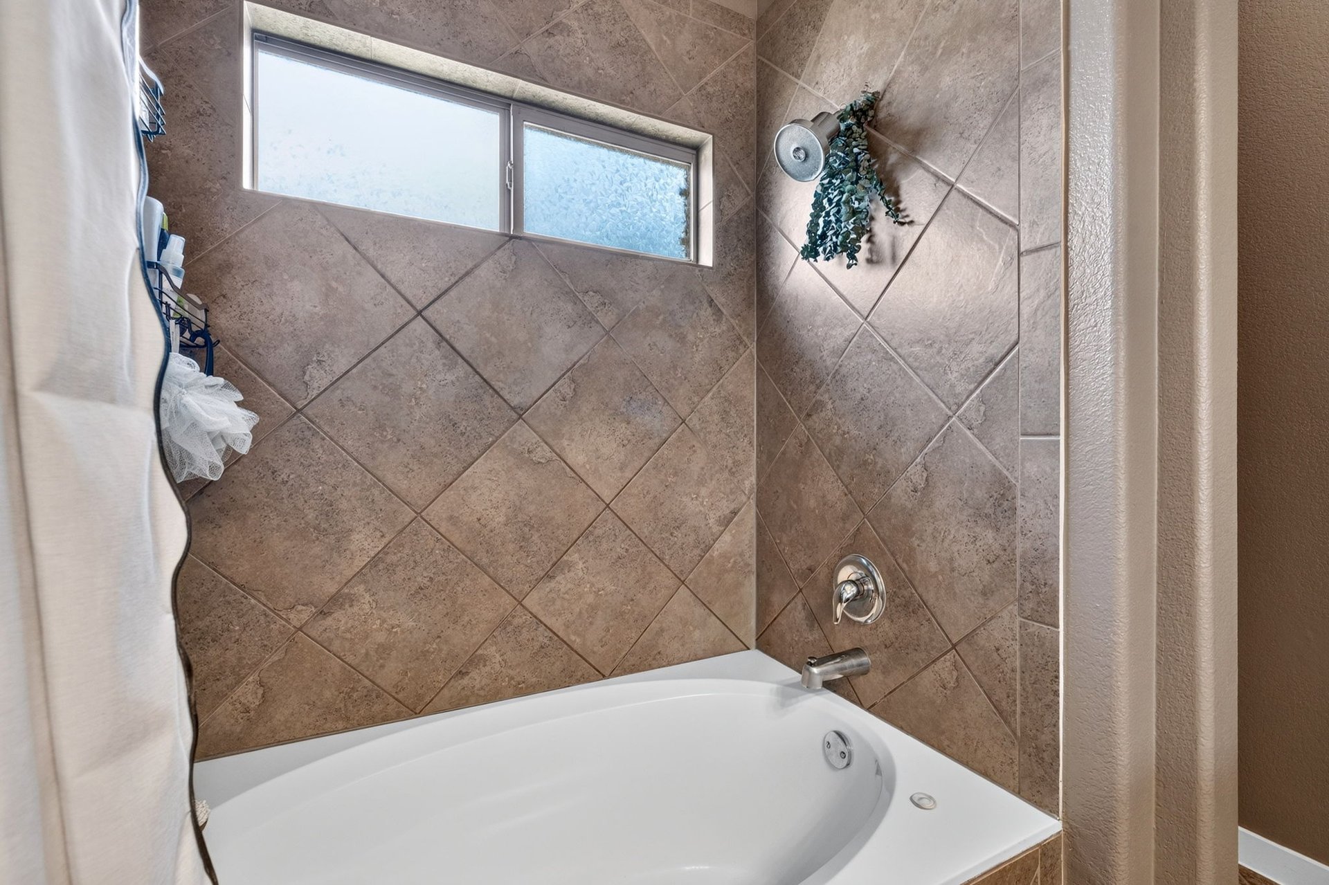 2101 Rivers Edge Way 