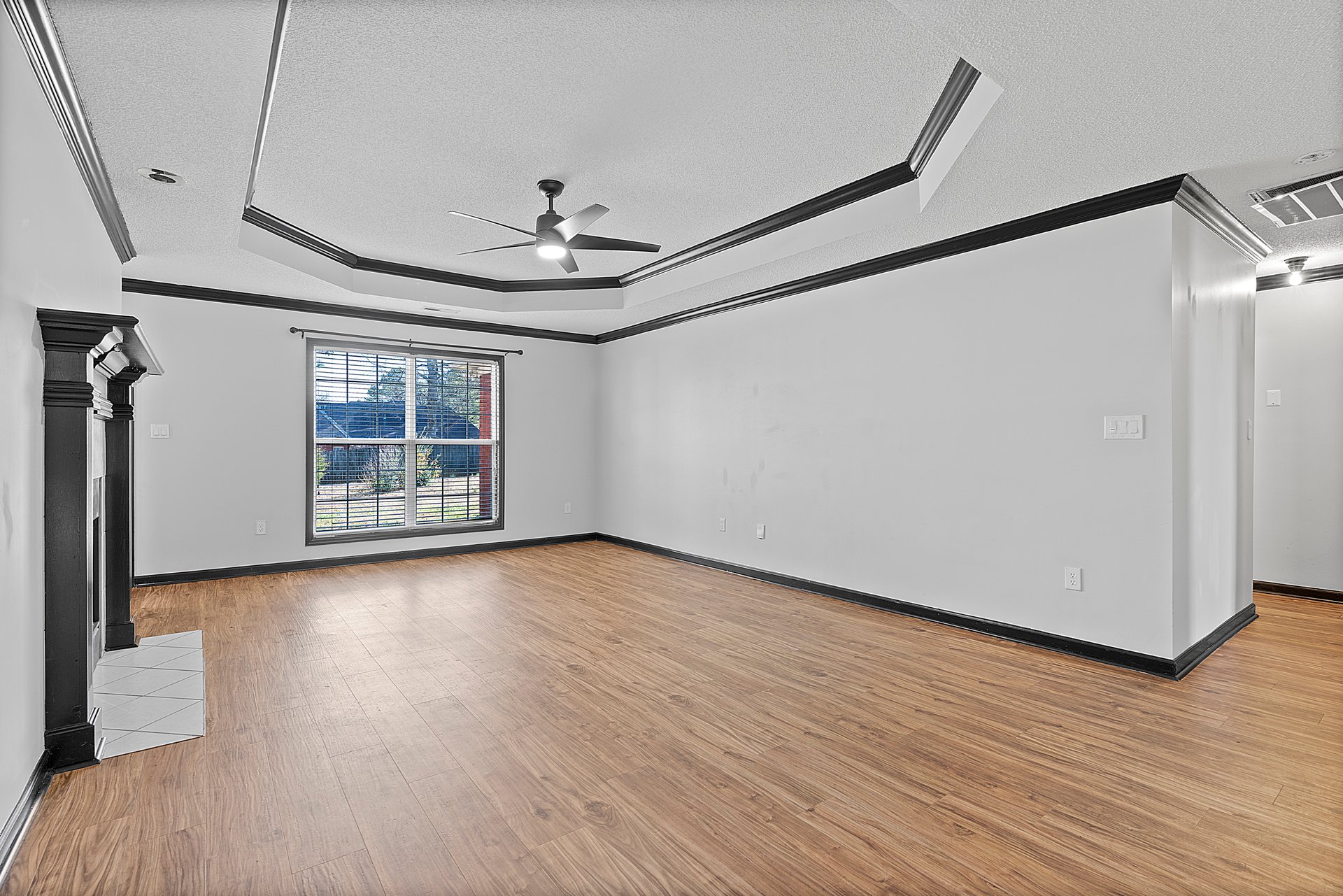 Charming 3-Bedroom Brick Rancher in Monrovia School District