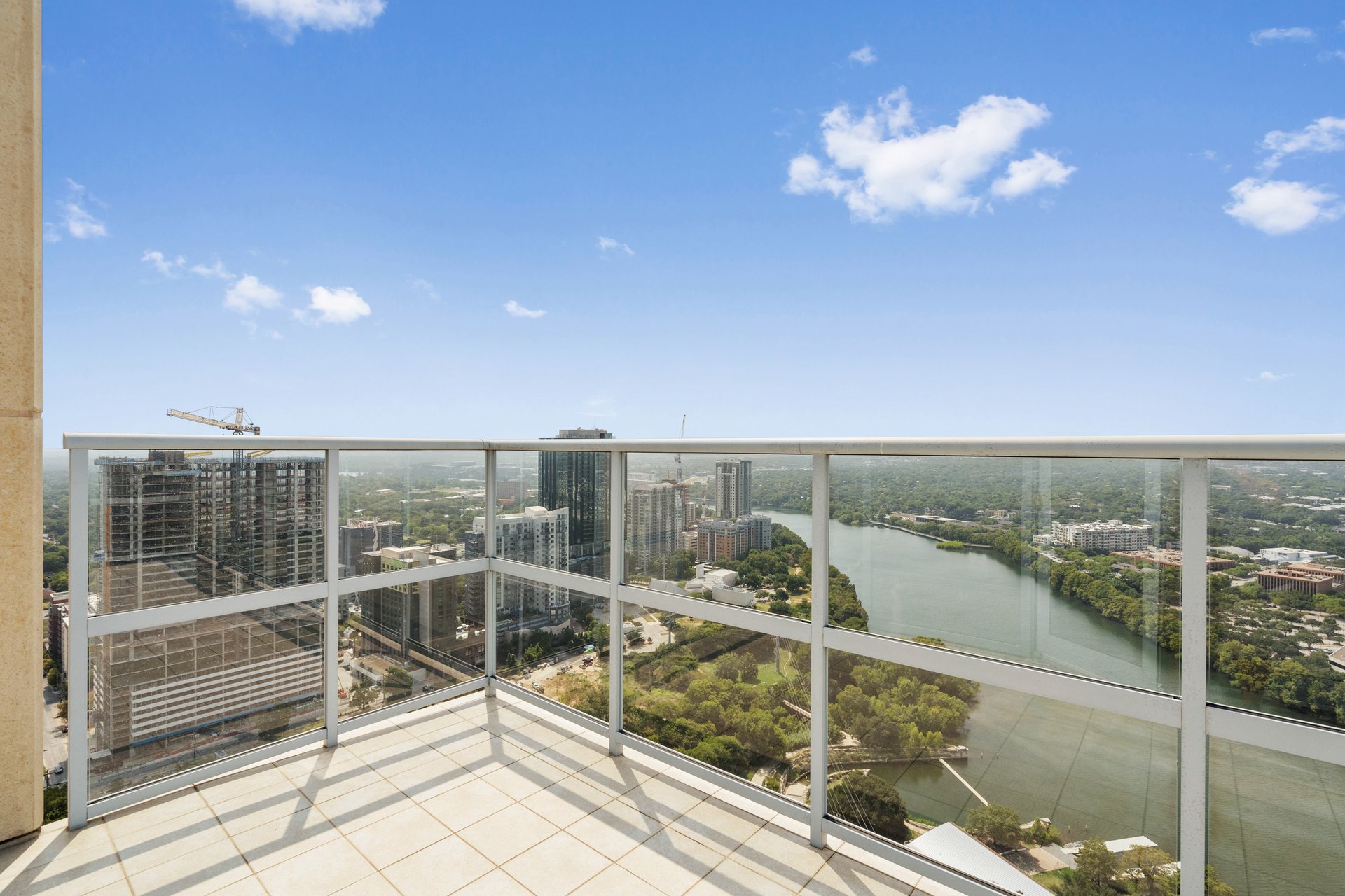 98 San Jacinto, #2002
