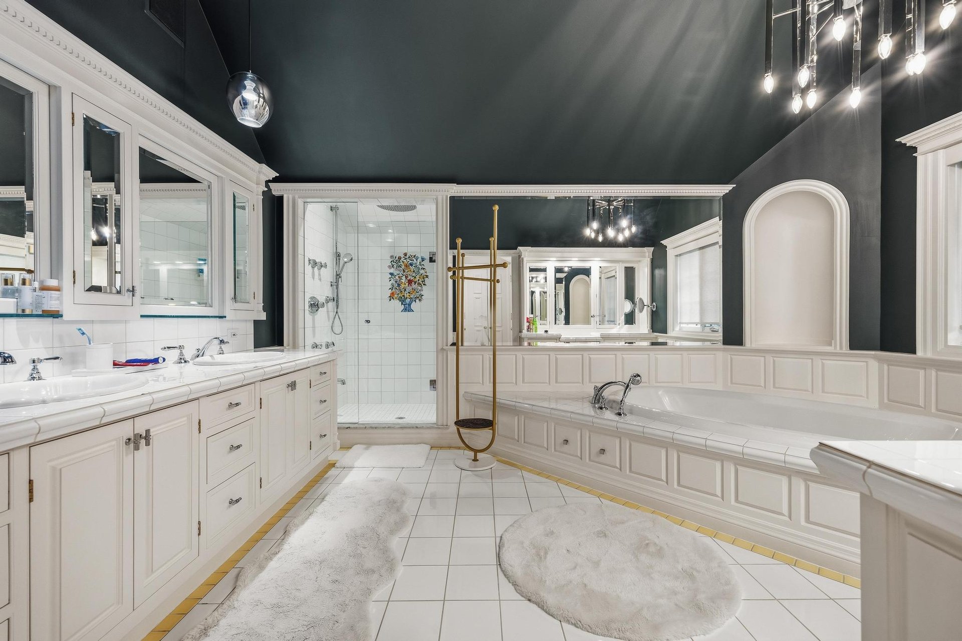 Extraordinary Ravine Lot