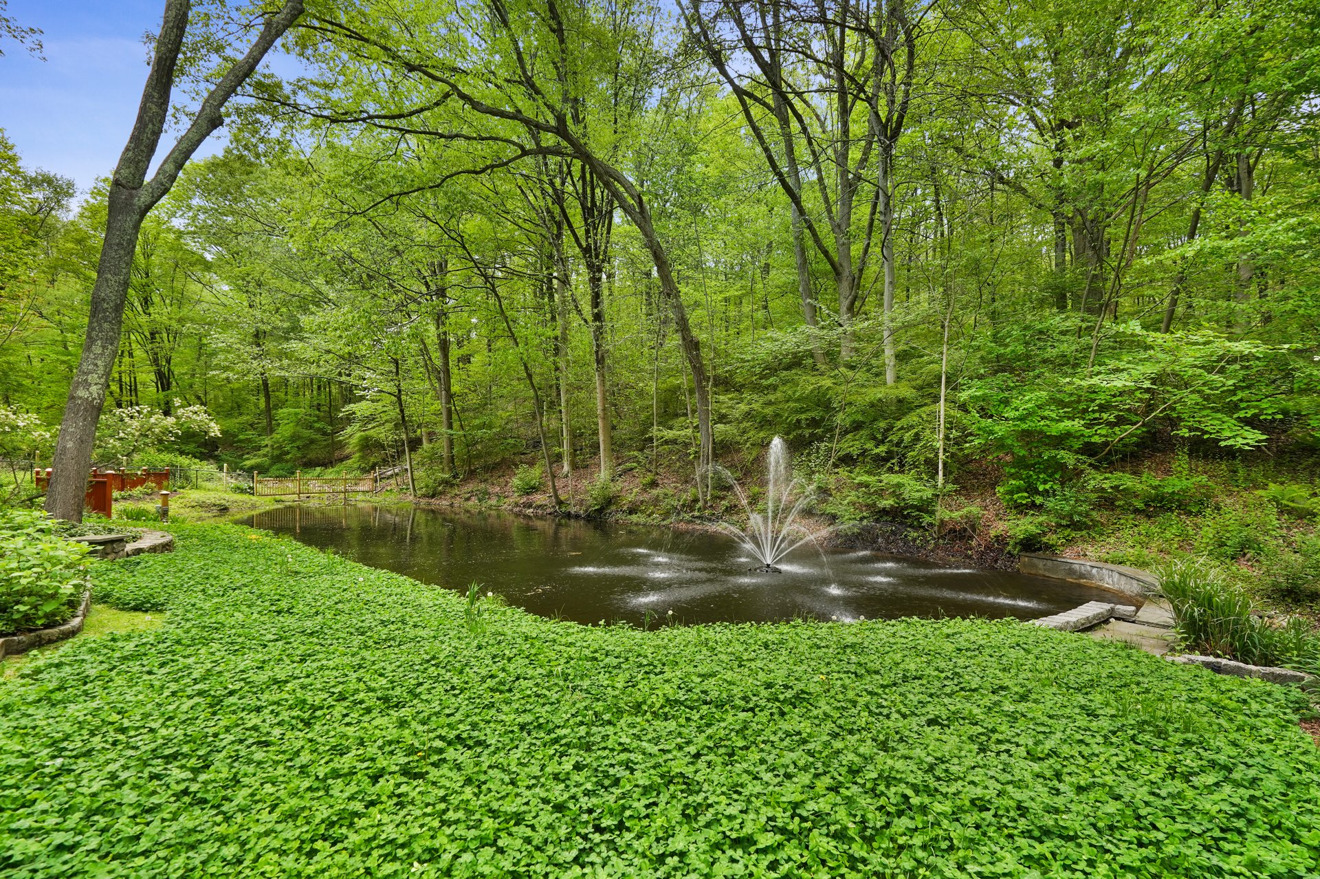 107 Middle Patent Road