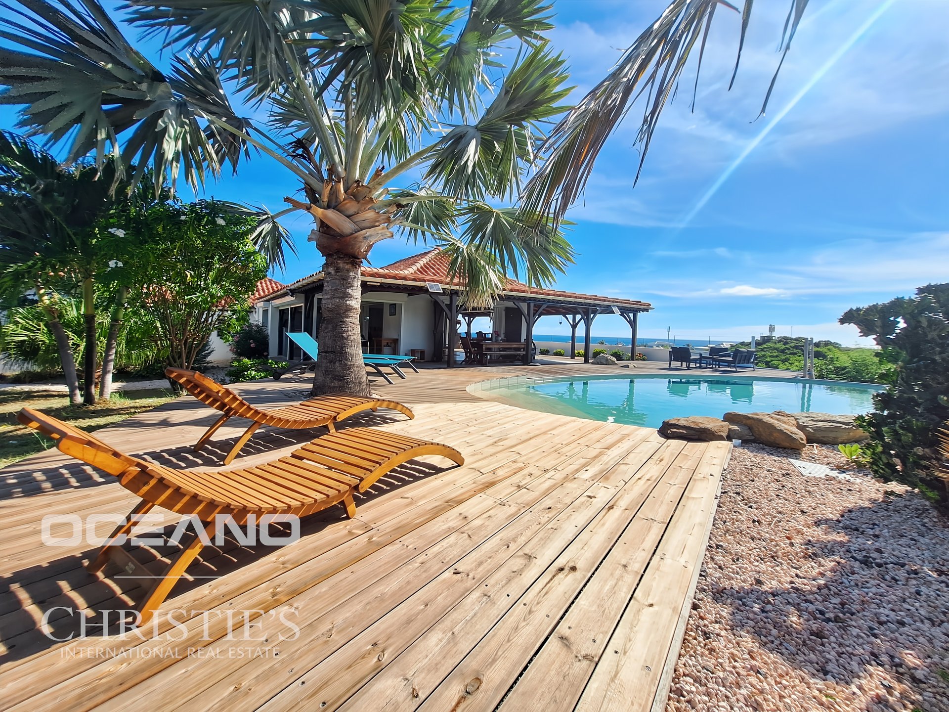 Exceptional Villa – Panoramic Ocean View (Oyster Pond)