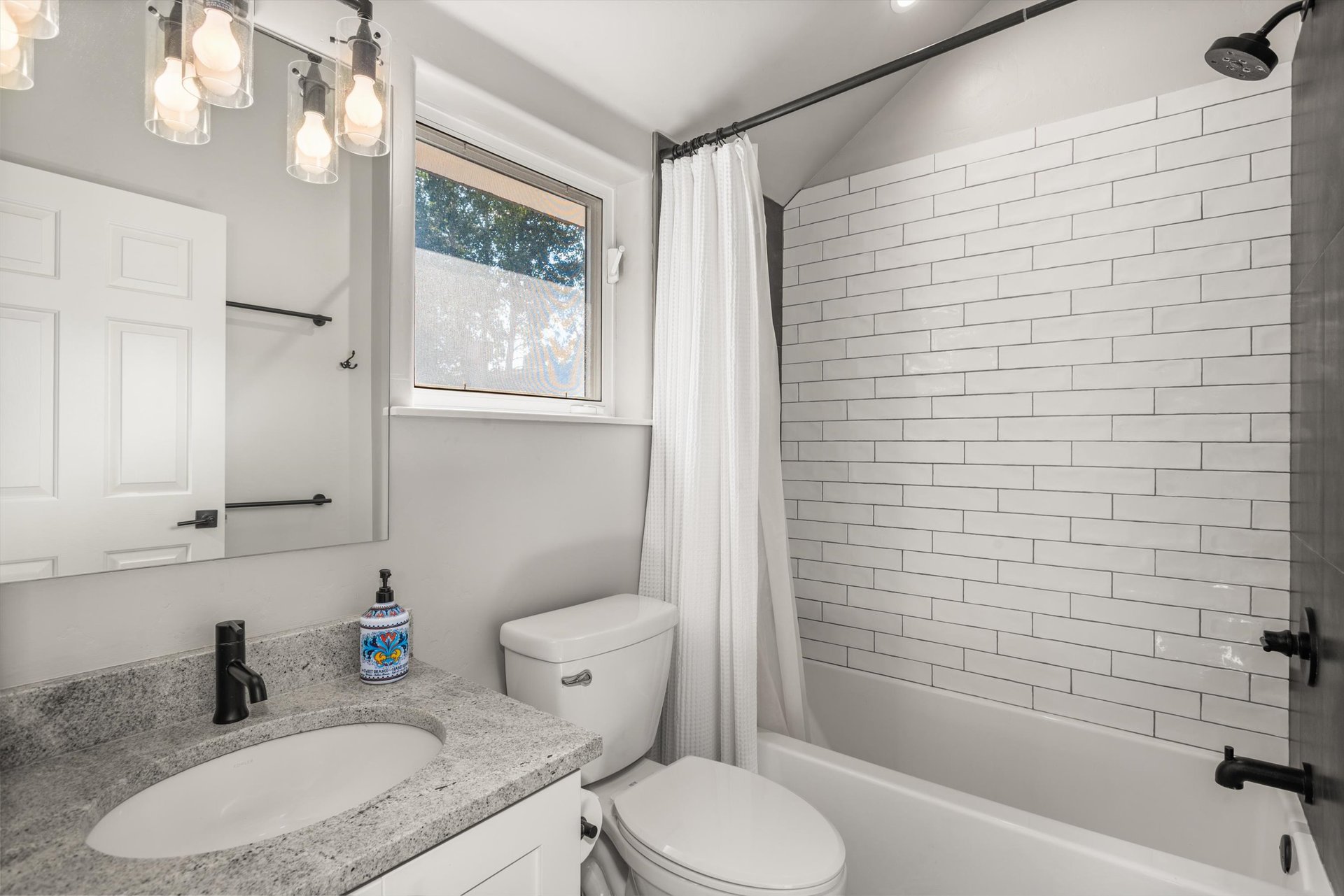 Your New Willits Home Awaits
