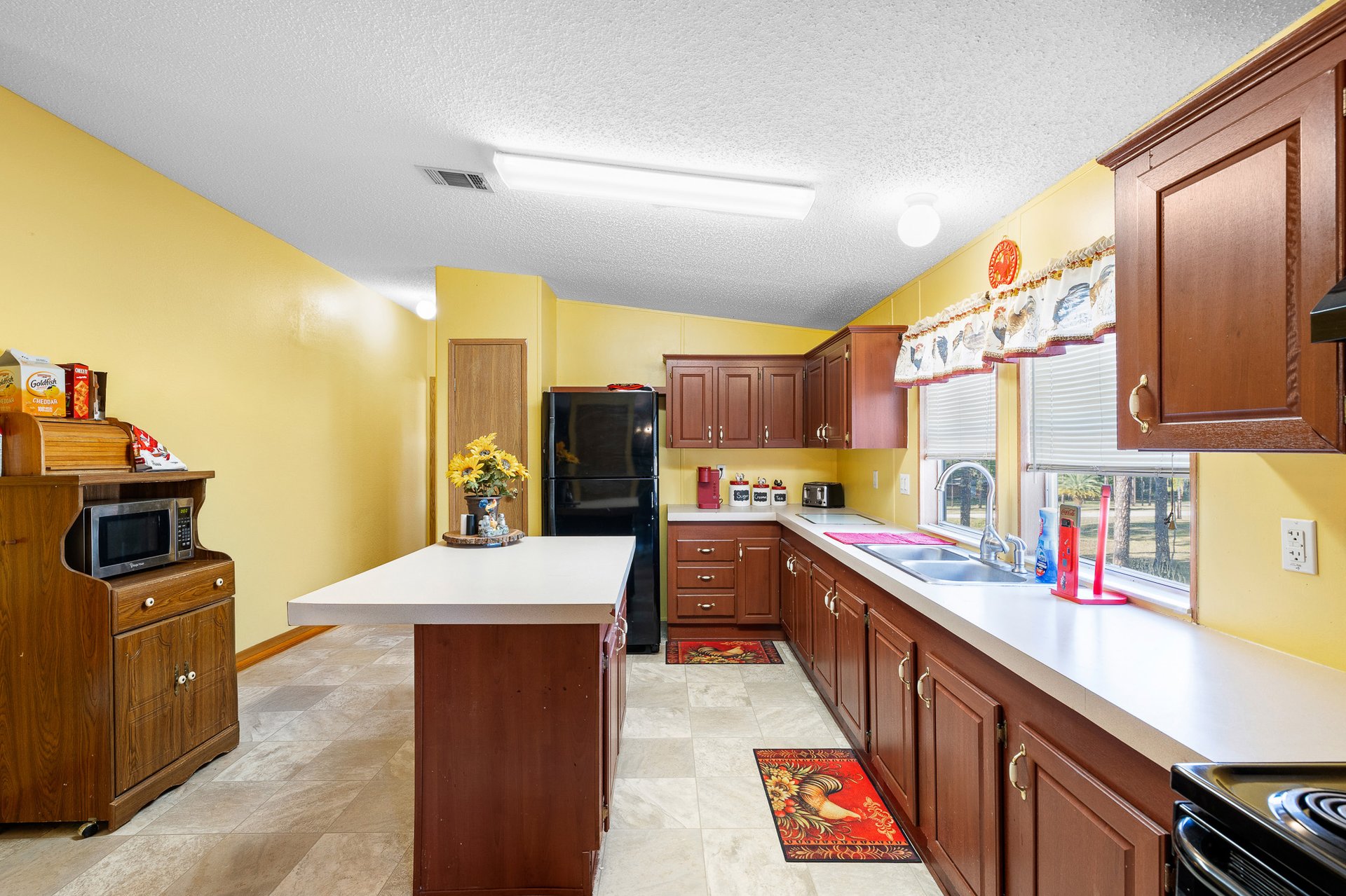 13721 MCINTOSH DR