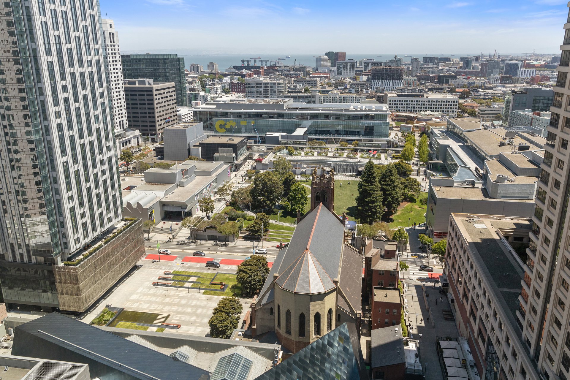 Glass-Walls and Panoramic Views