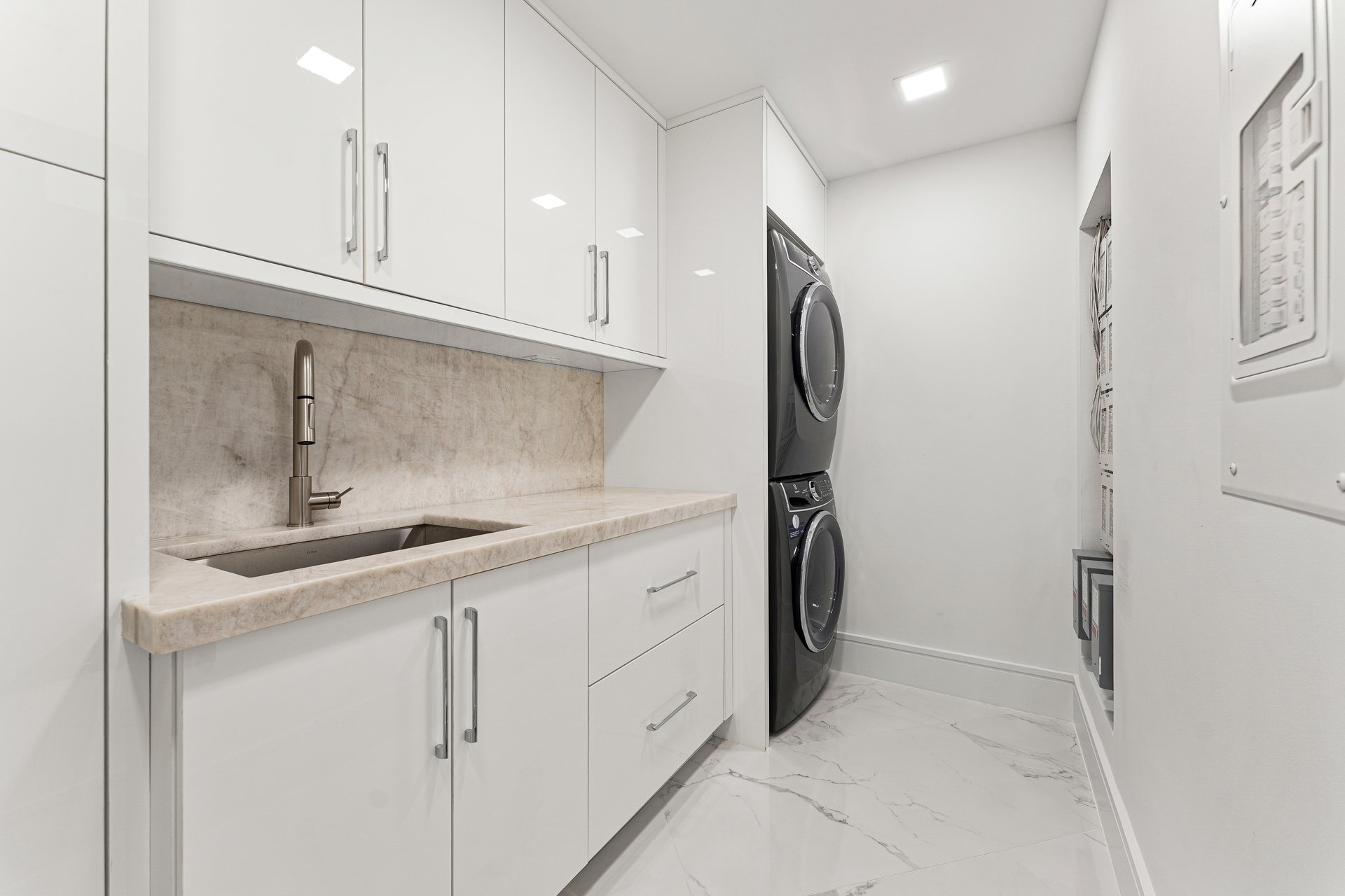 LE PARC 103