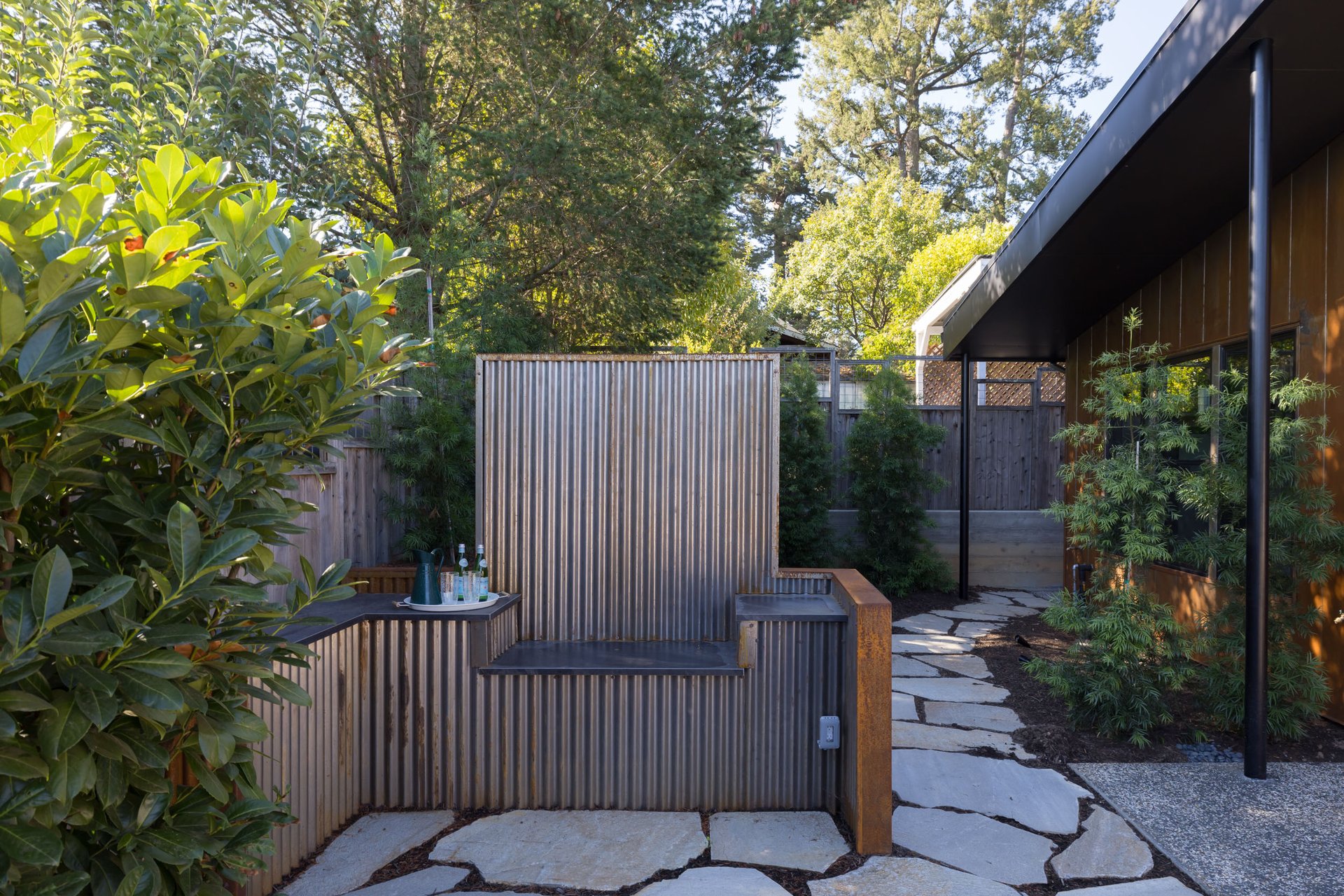 573 Ellis Court