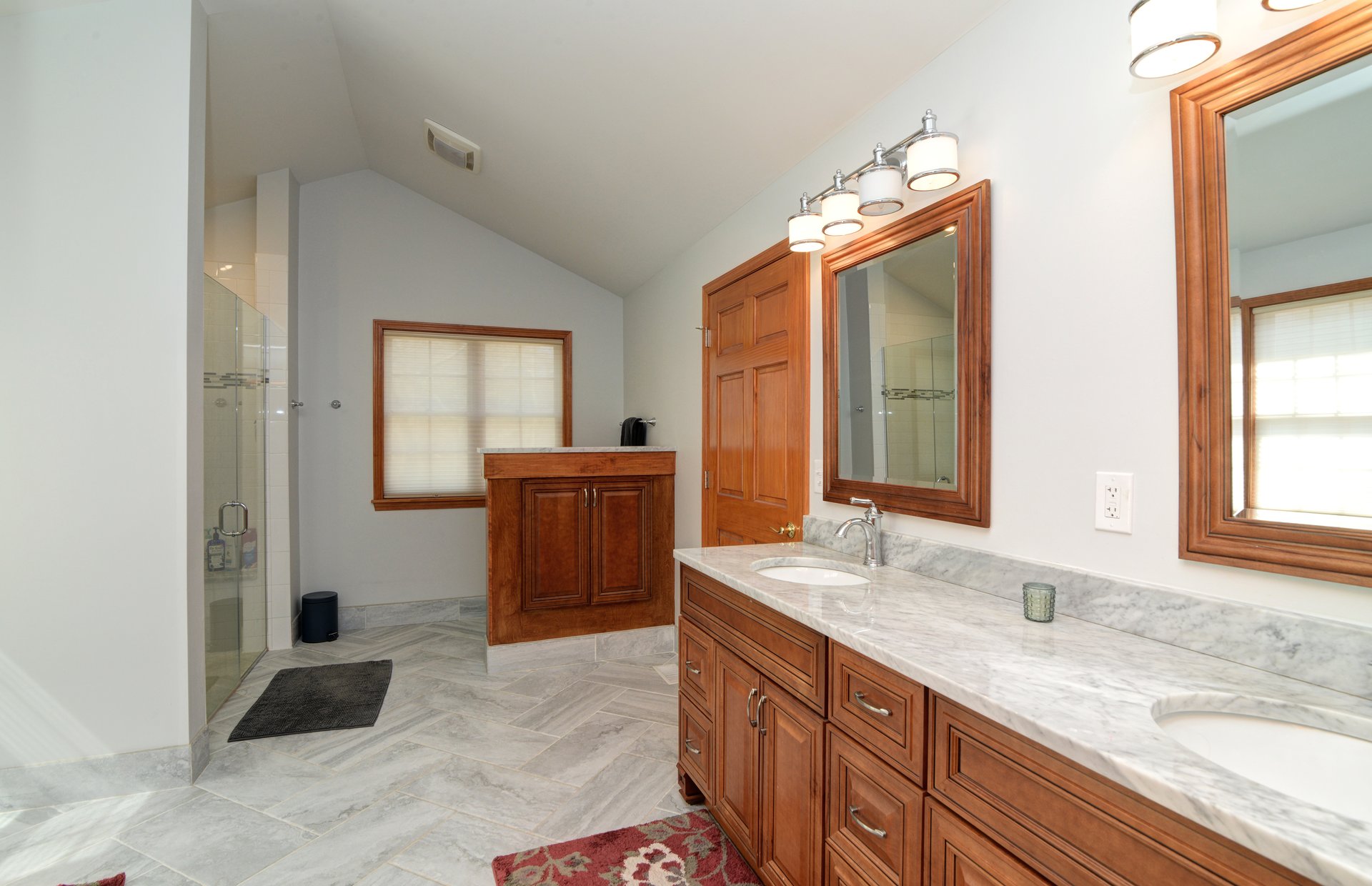 4N074 Thornly Road