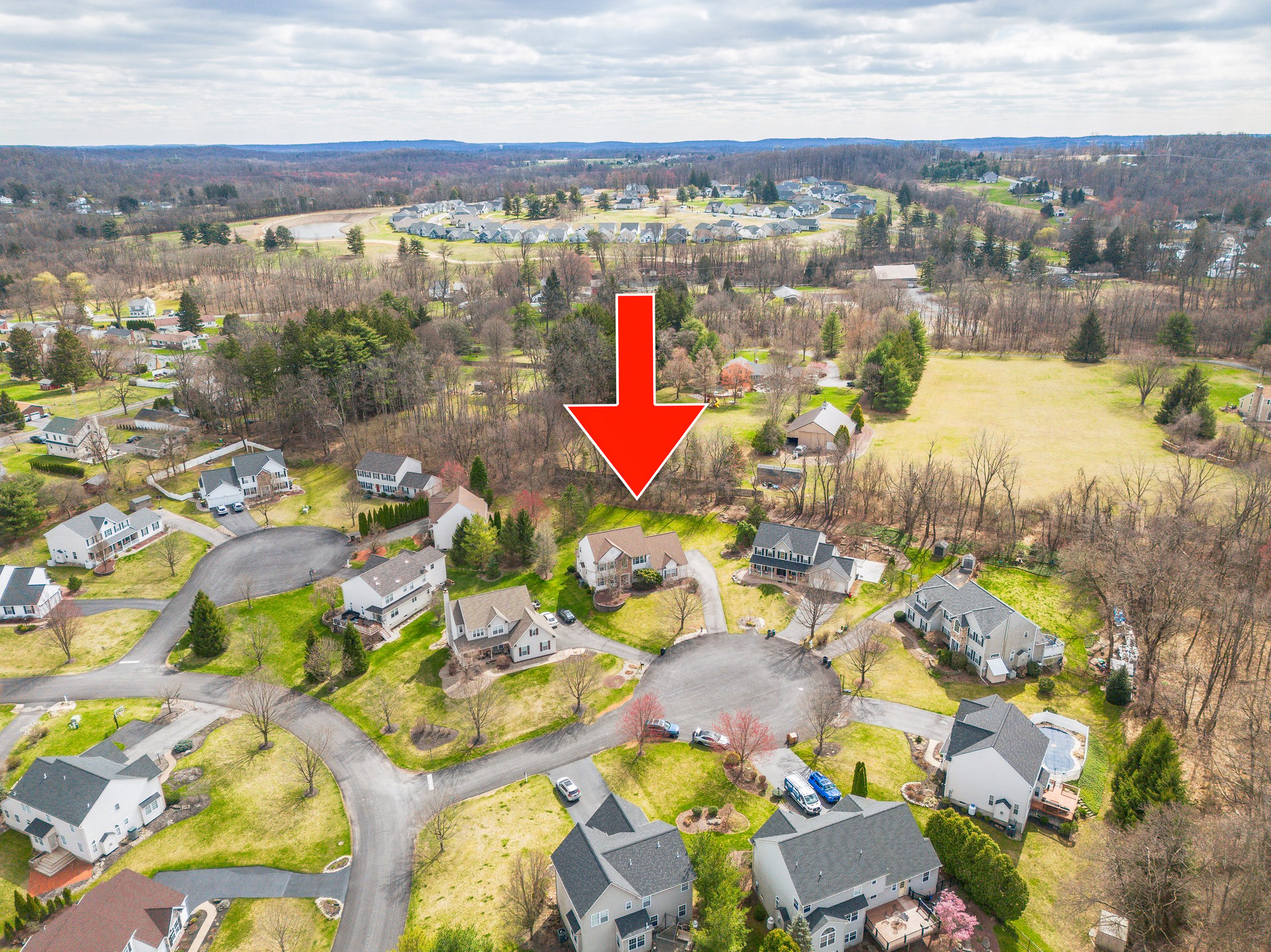 7055 Maple Court