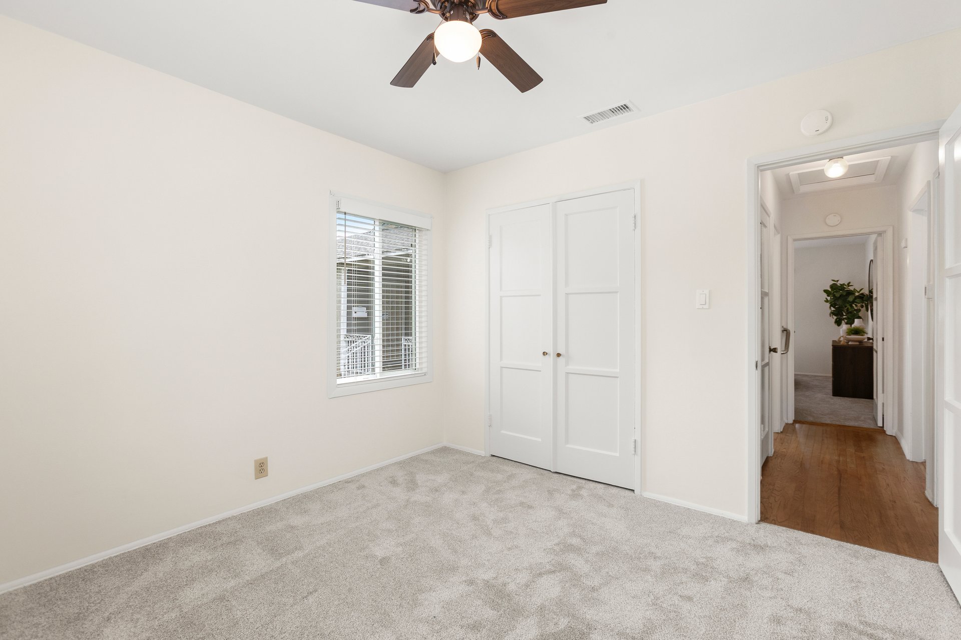 2842 Silva St, Lakewood