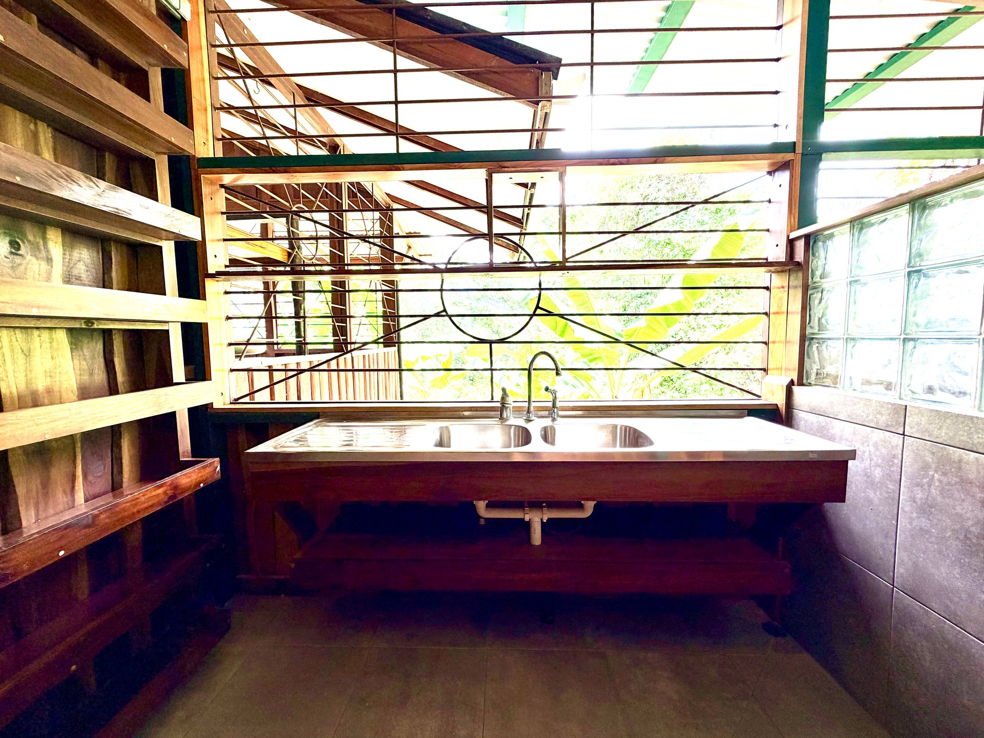 La Unión Road Investment Opportunity - 2.2 Acres with Existing Teak Cabin & River Access 