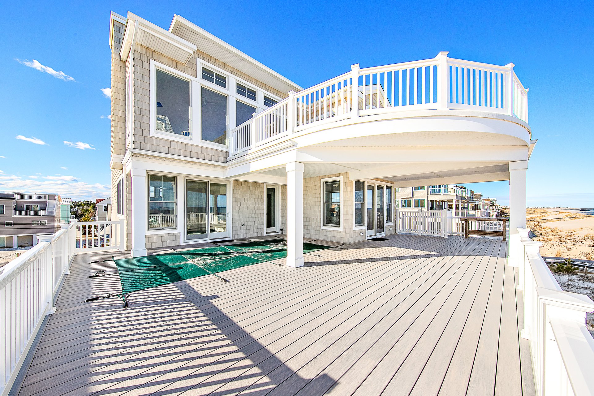 4901 S Long Beach Blvd - Pet Friendly