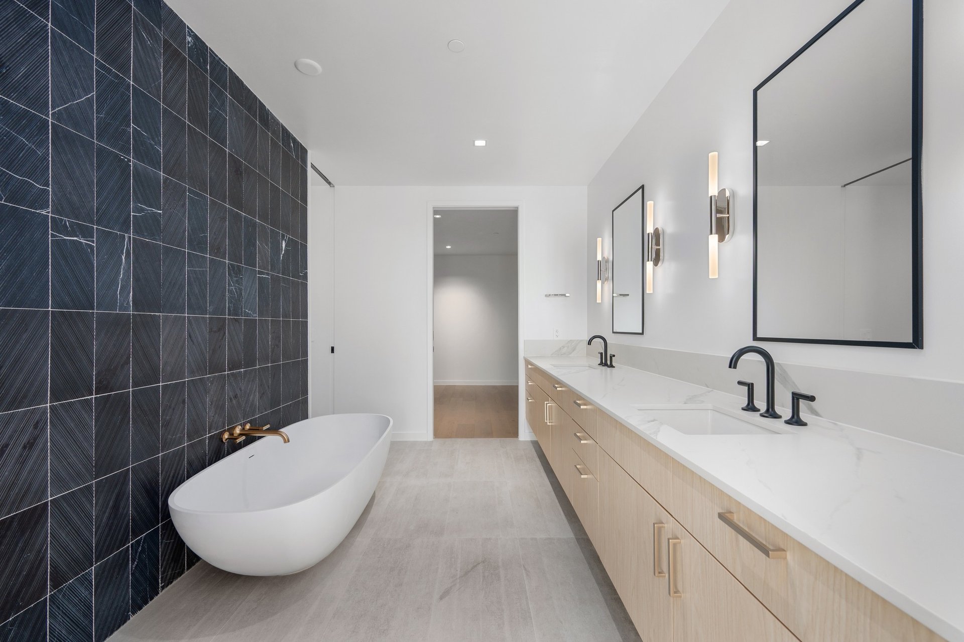1006 Baylor Street #303 