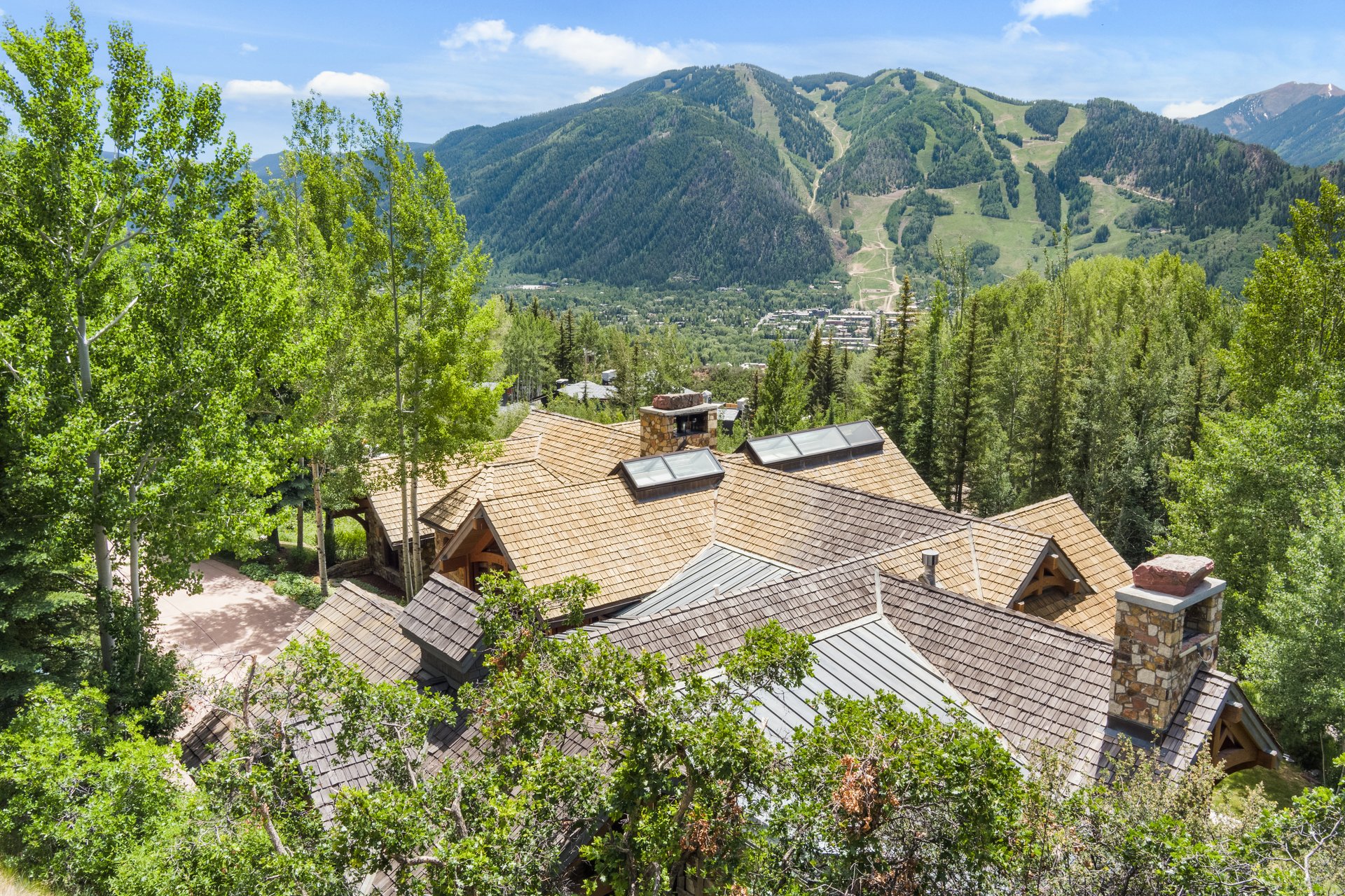 863 Hunter Creek