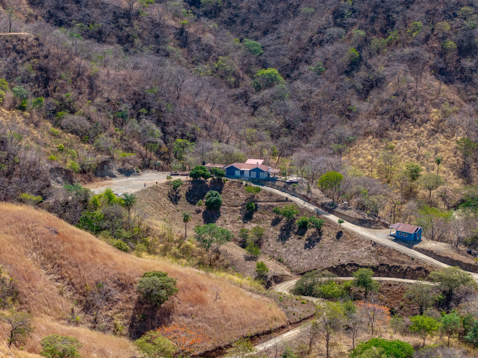 Finca Las Ventanas | Expansive Mountain View Estate Near Potrero