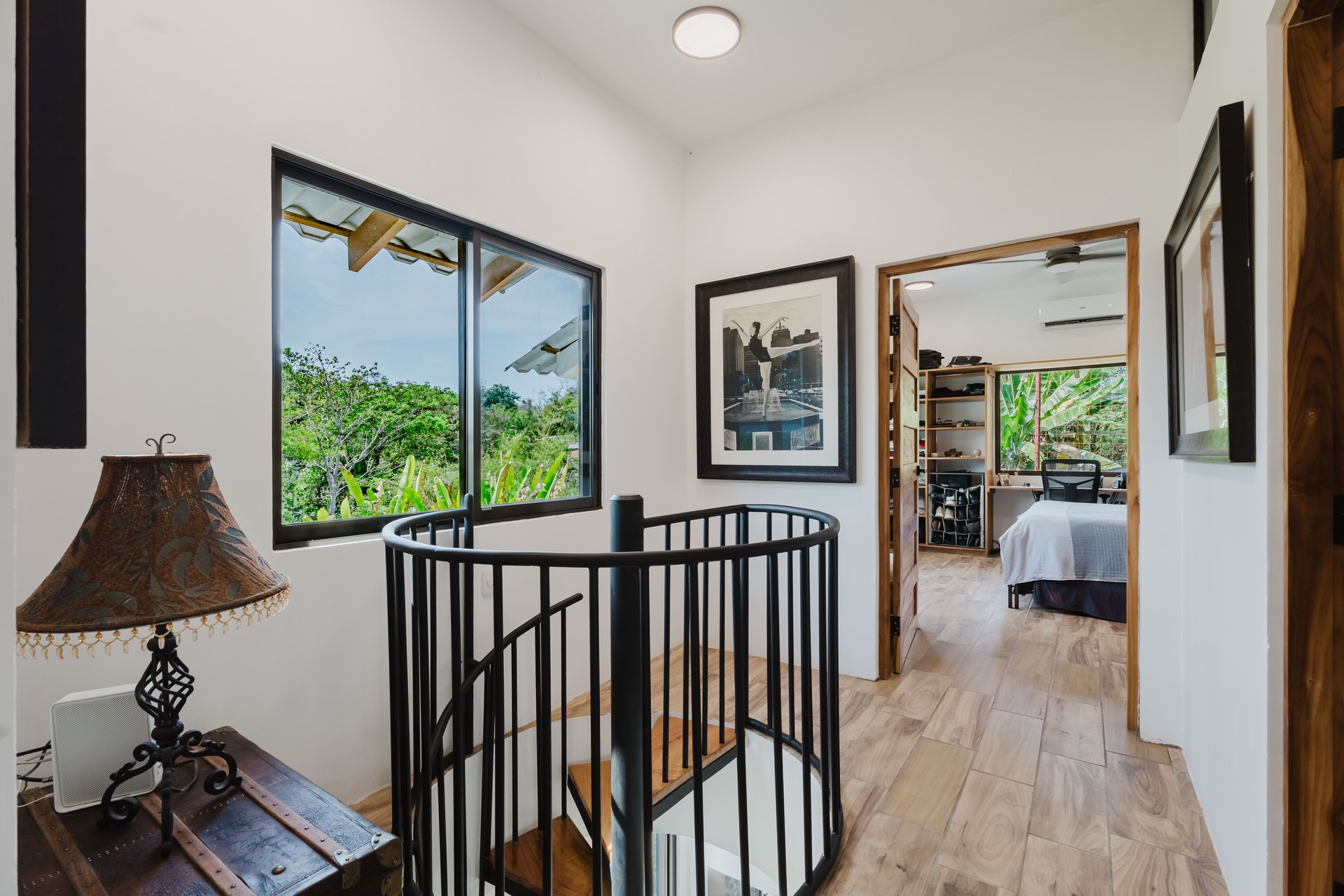 Casa Iguana - Fully Renovated Home Minutes from Marina Pez Vela 