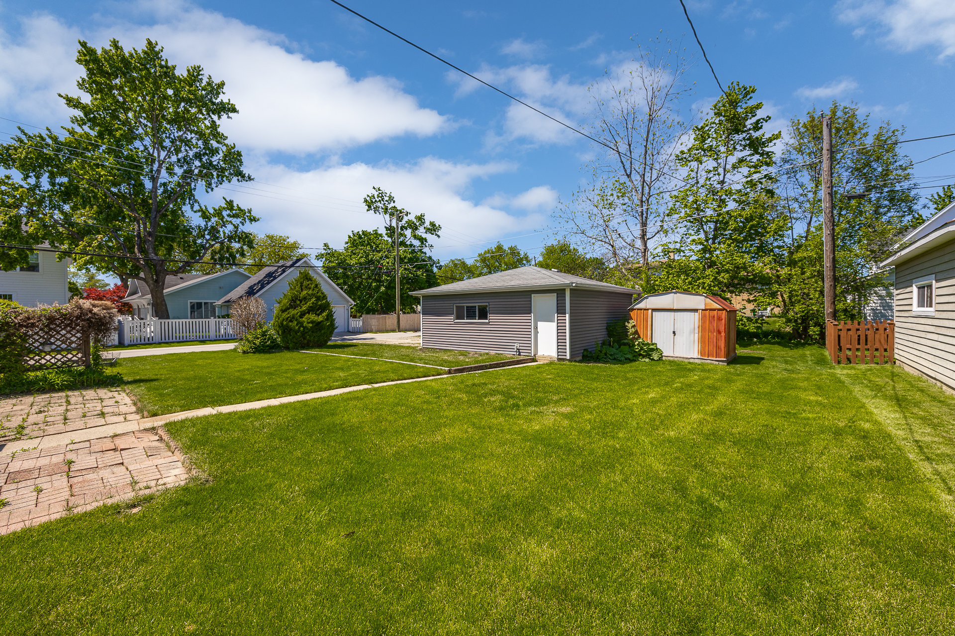 630 Wilson St, Downers Grove
