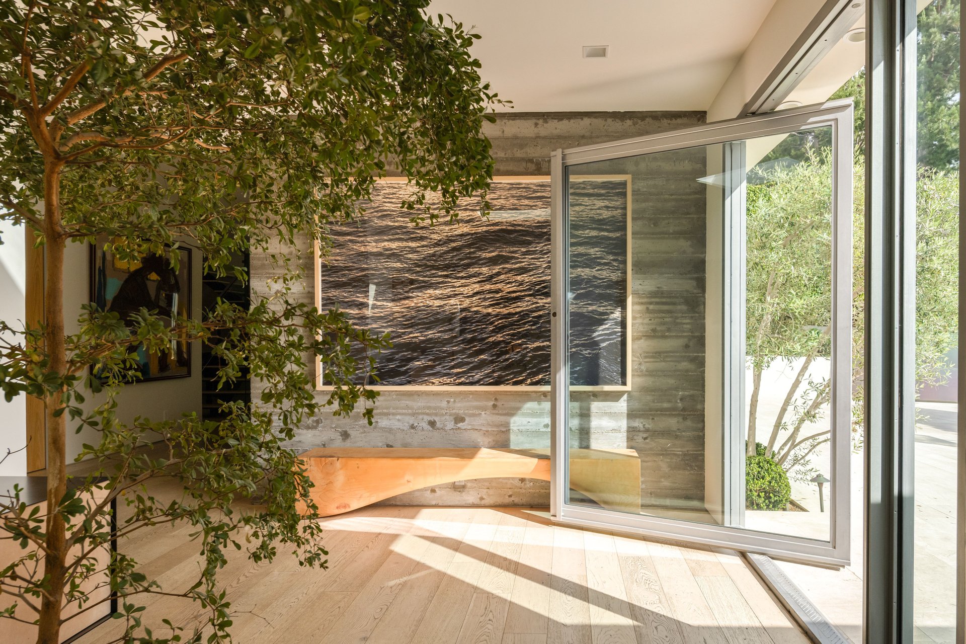 1557 Tower Grove Dr, Beverly Hills