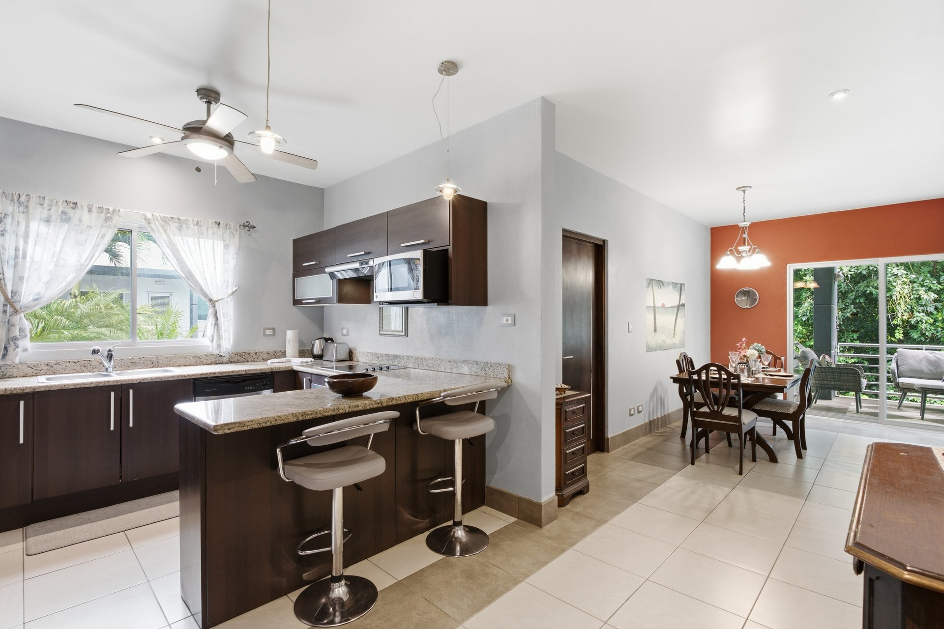 Casa Blanca #8 | Spacious 3-Bedroom Condo in Surfside Estates Near Playa Potrero Beach