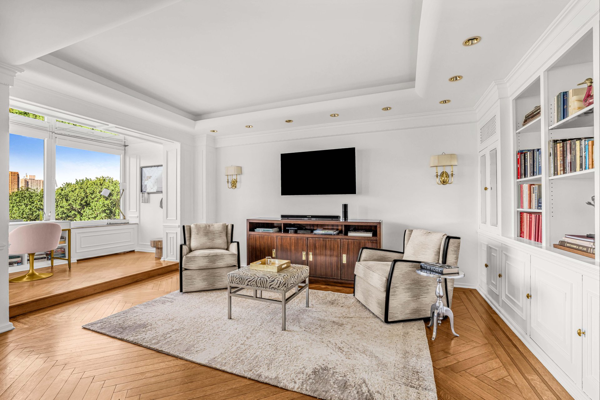 860 Fifth Avenue