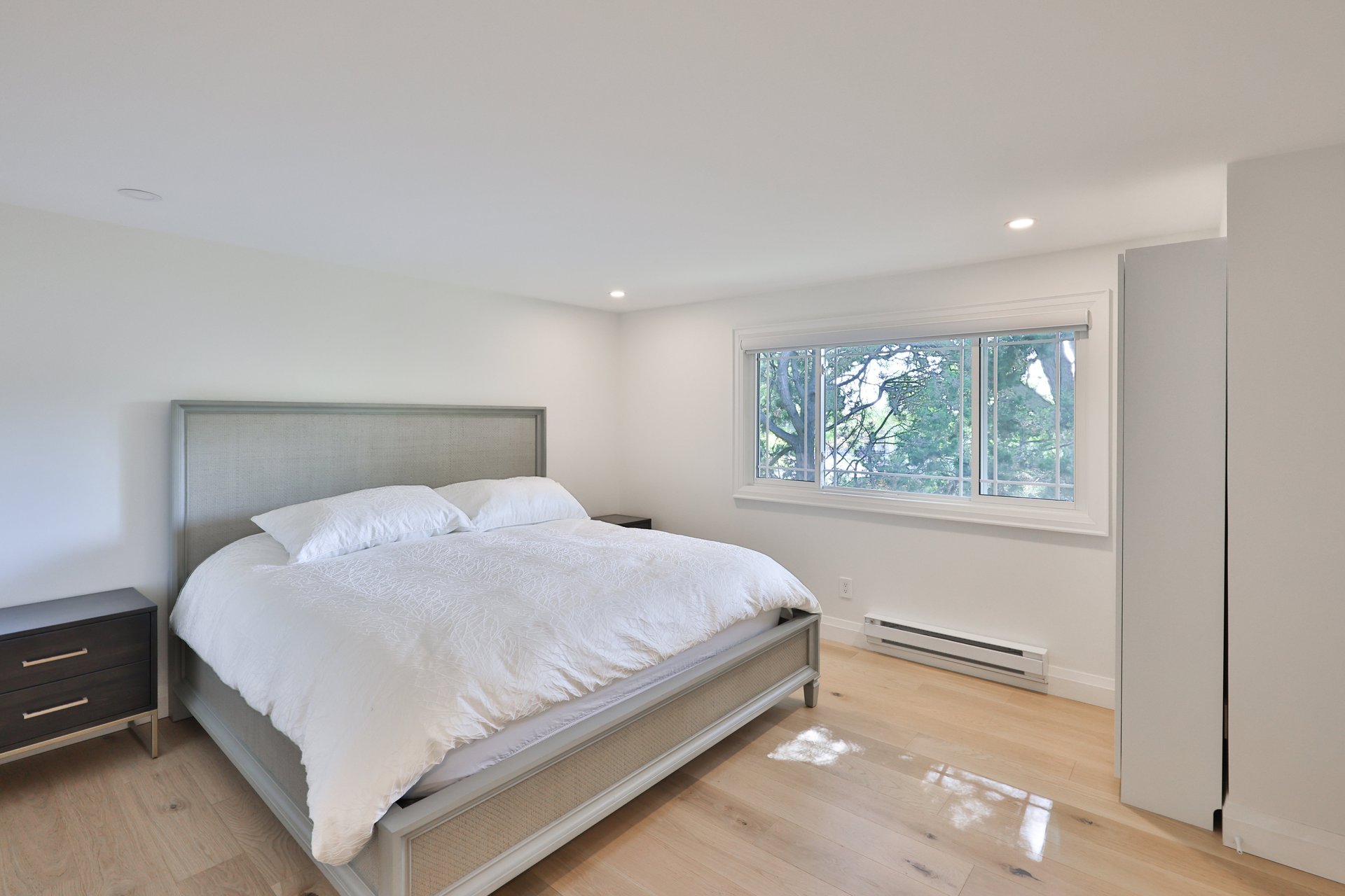 222 Vance Drive, Oakville