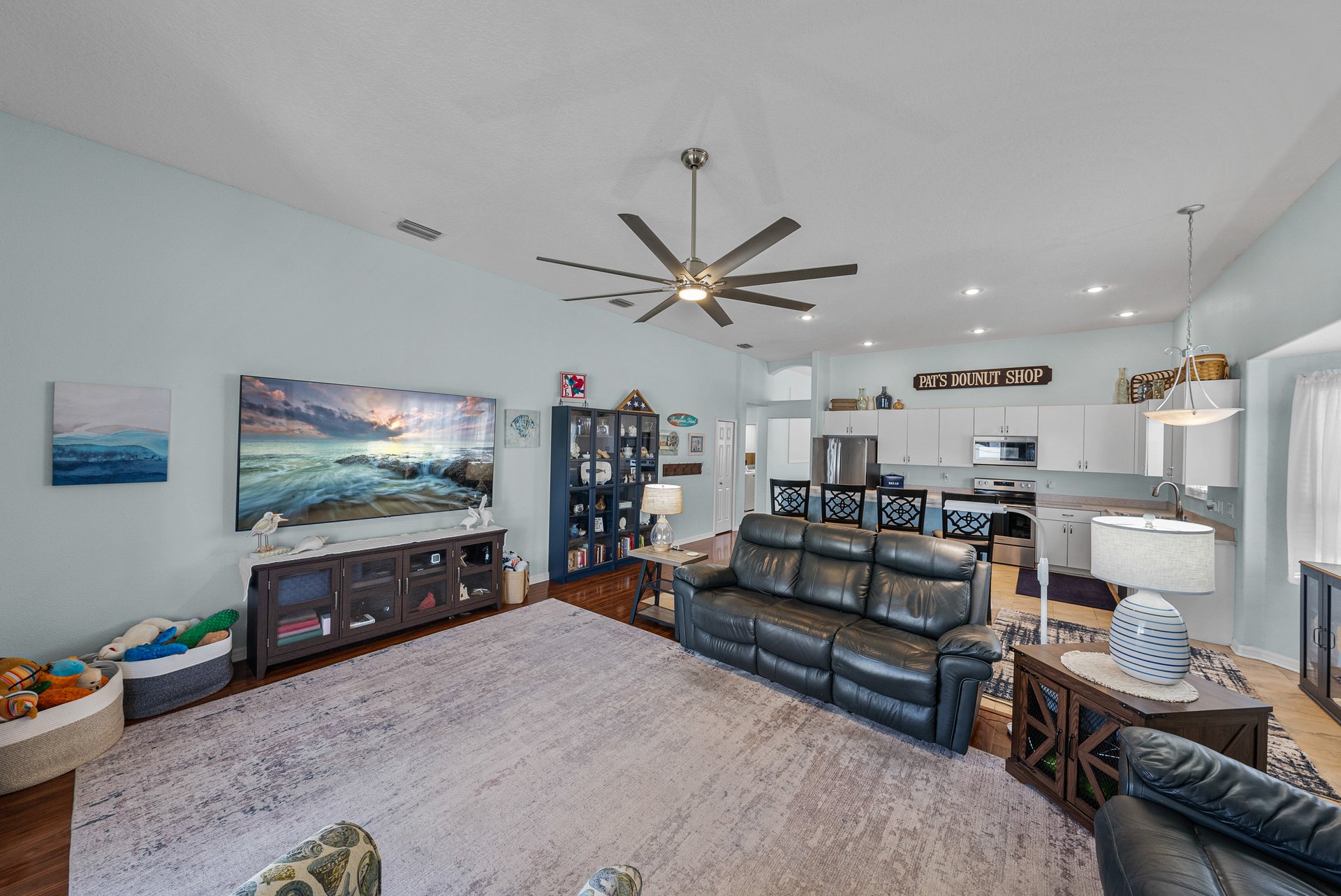 5535 BRADDOCK DR