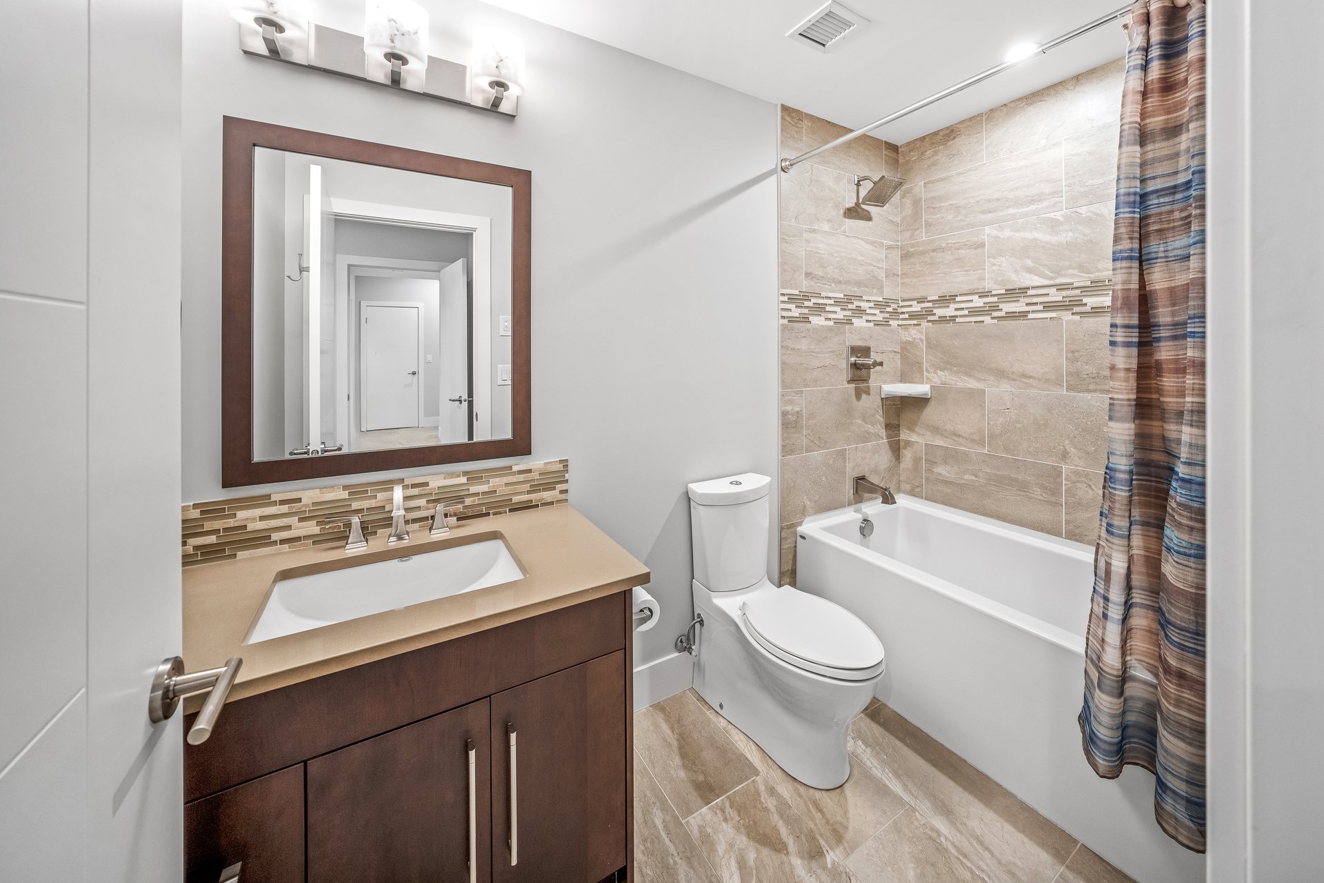 19 Creekside Mews