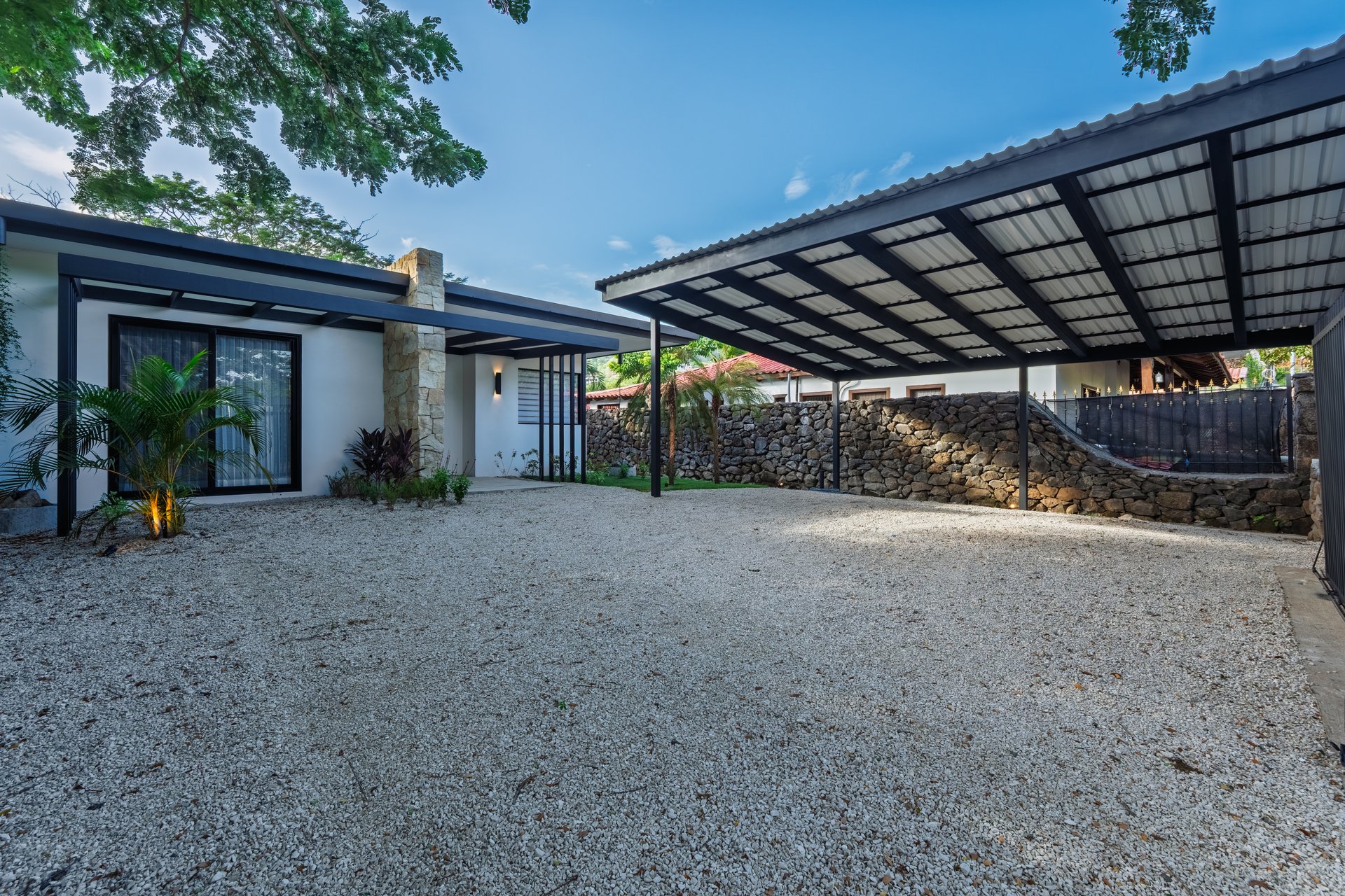 Casa Kuna II | A Tranquil Oasis in the Heart of Playas del Coco