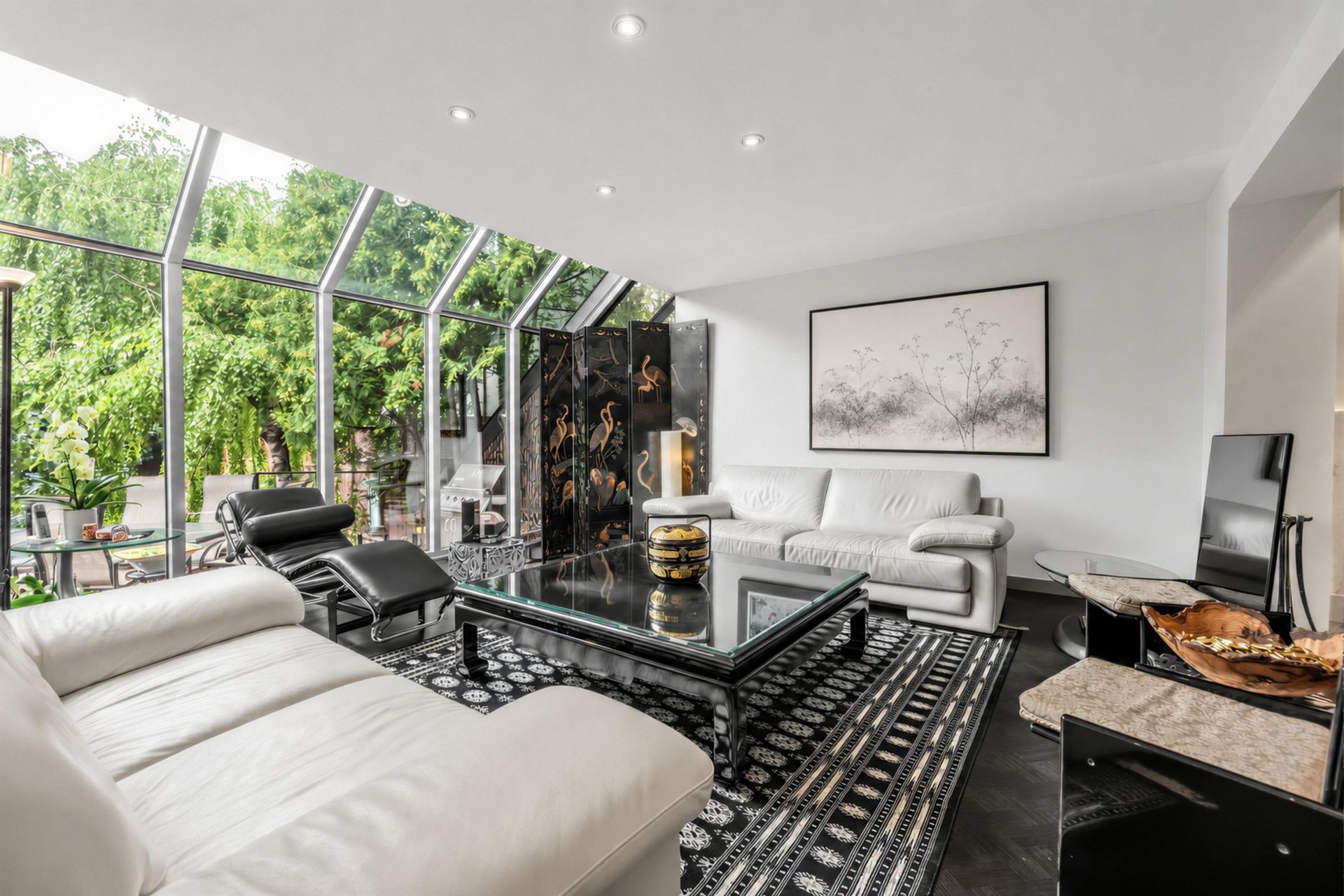 Exceptional Family Residence