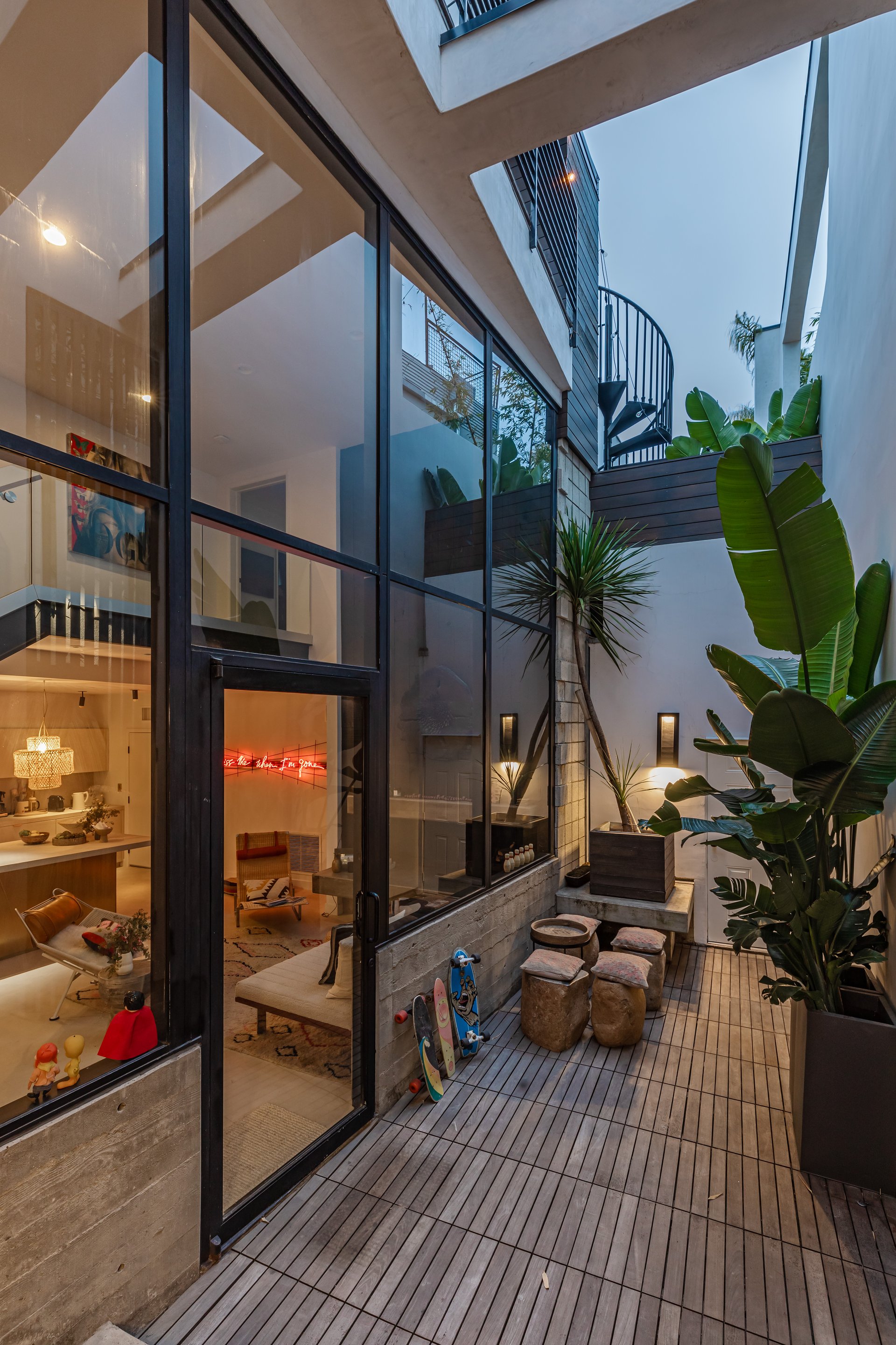 214 S Venice Blvd, Venice 