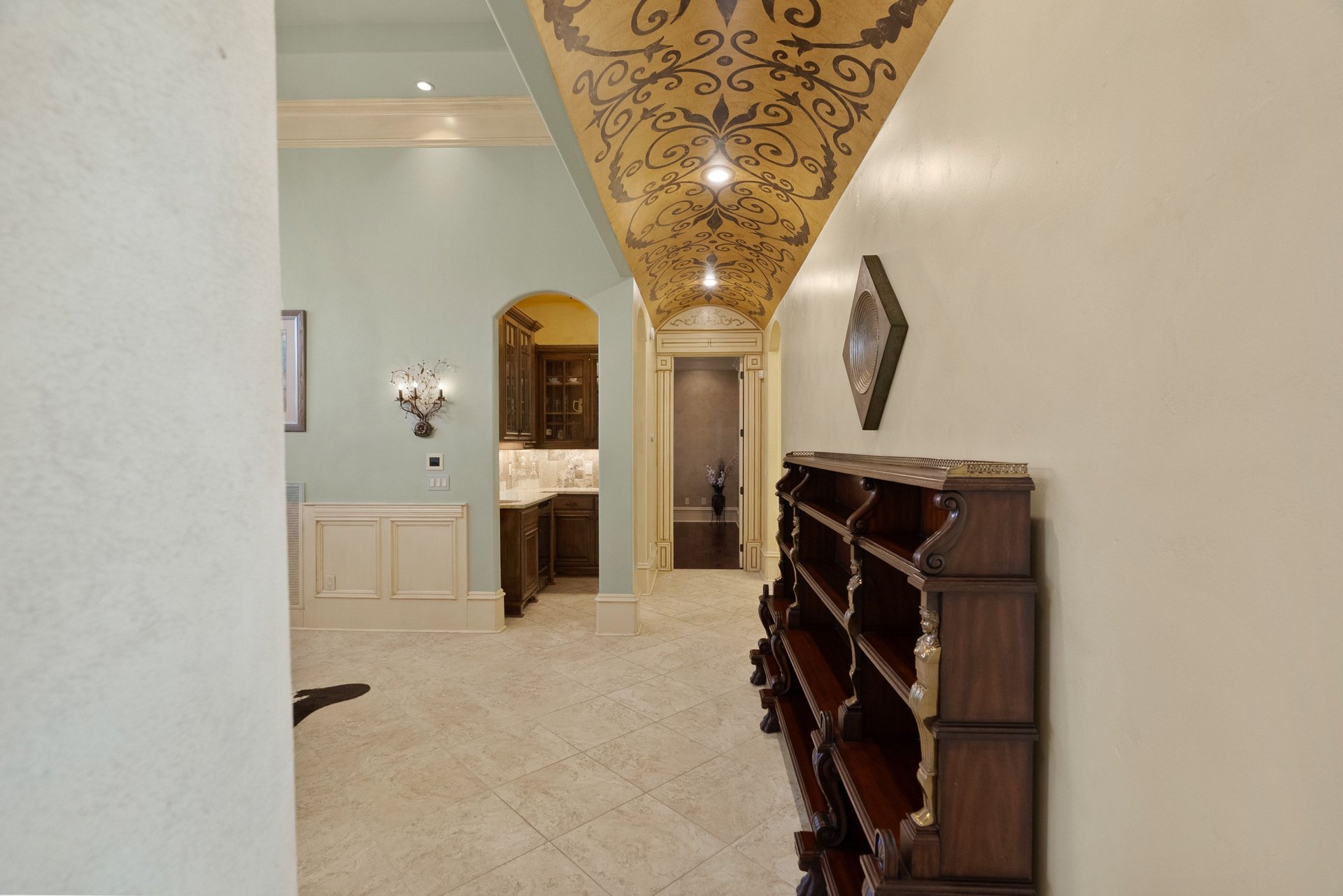 106 Orle Dr