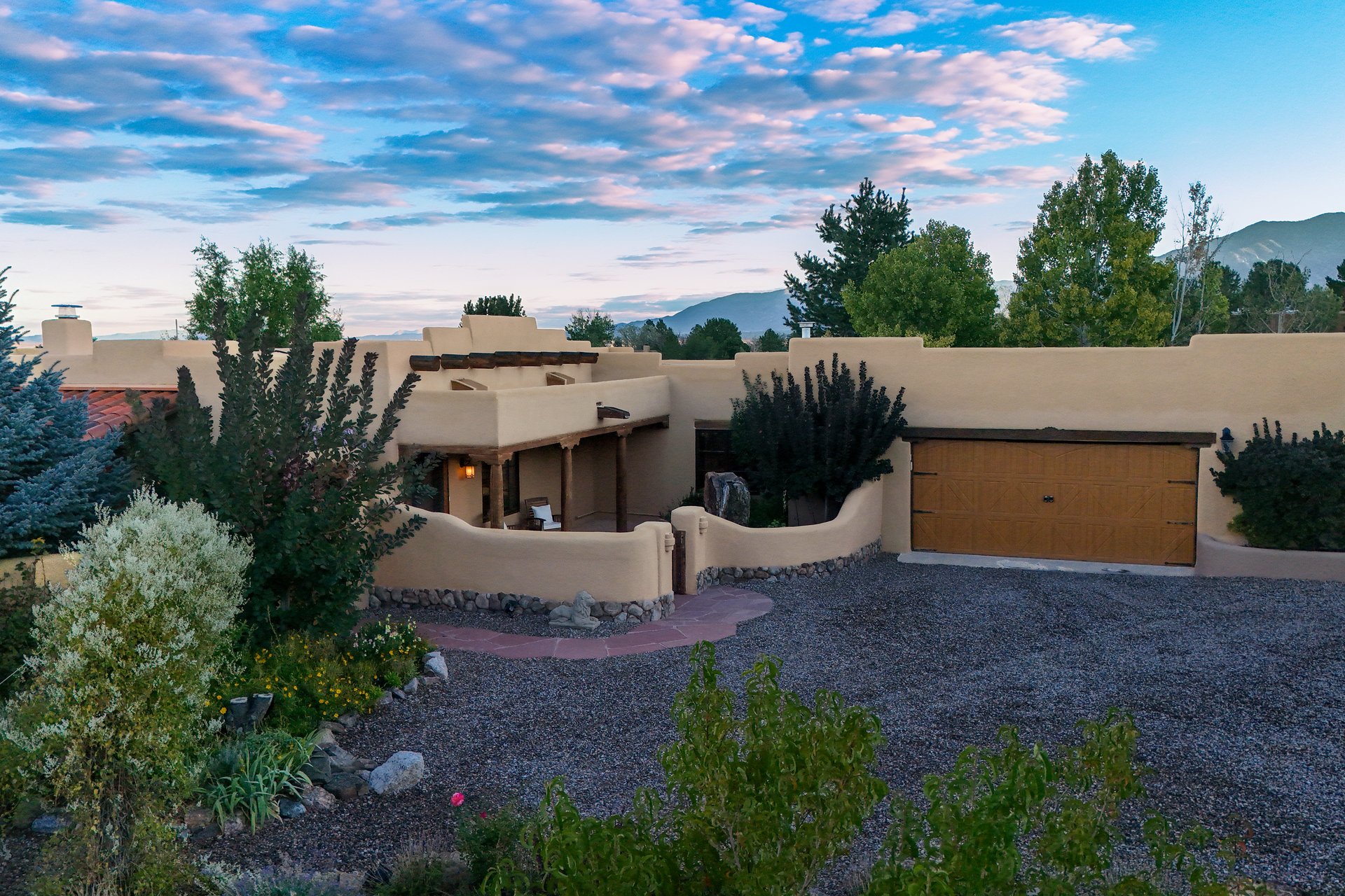 1456 Santa Cruz Road