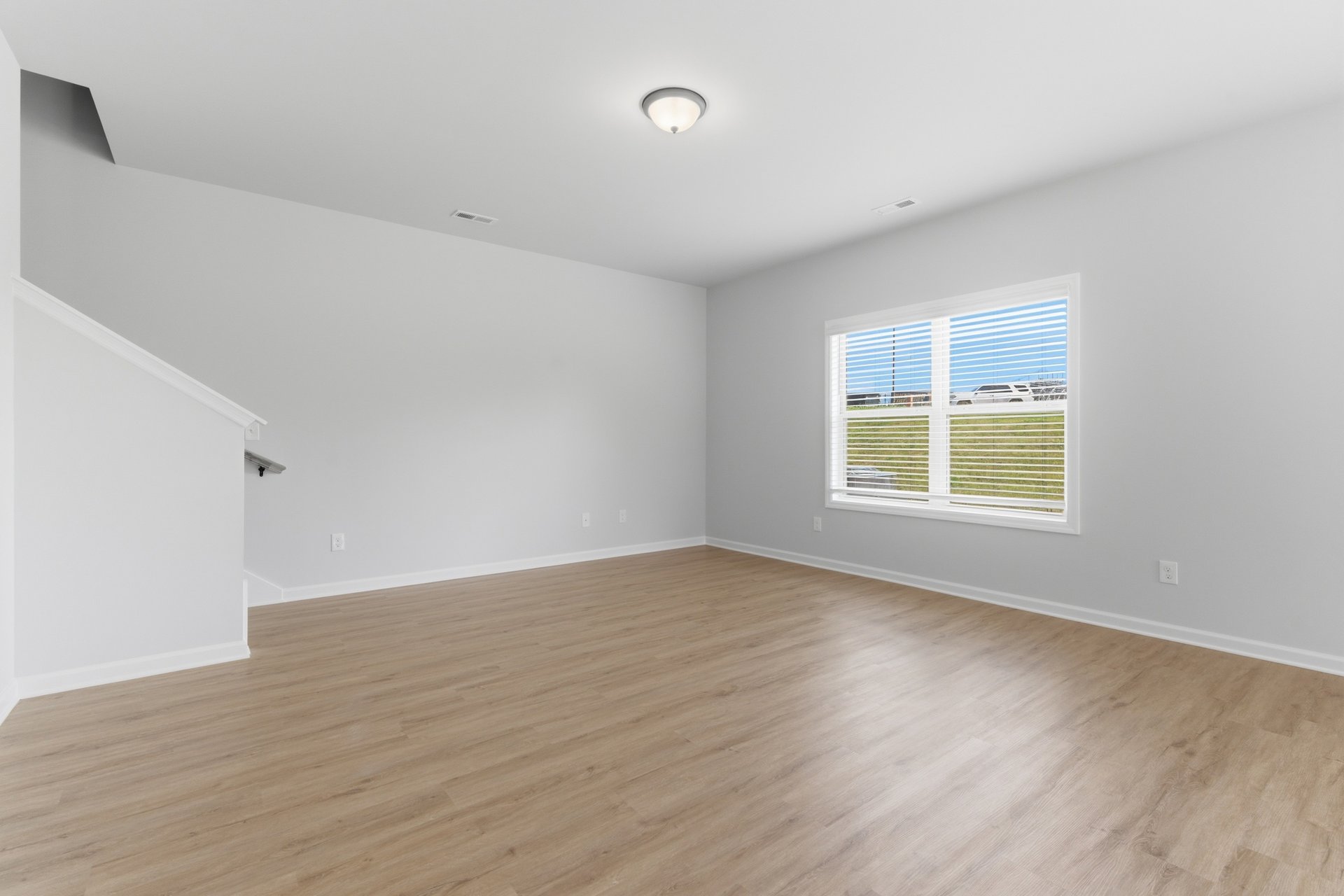 New Market New Build! Move-In Special!
